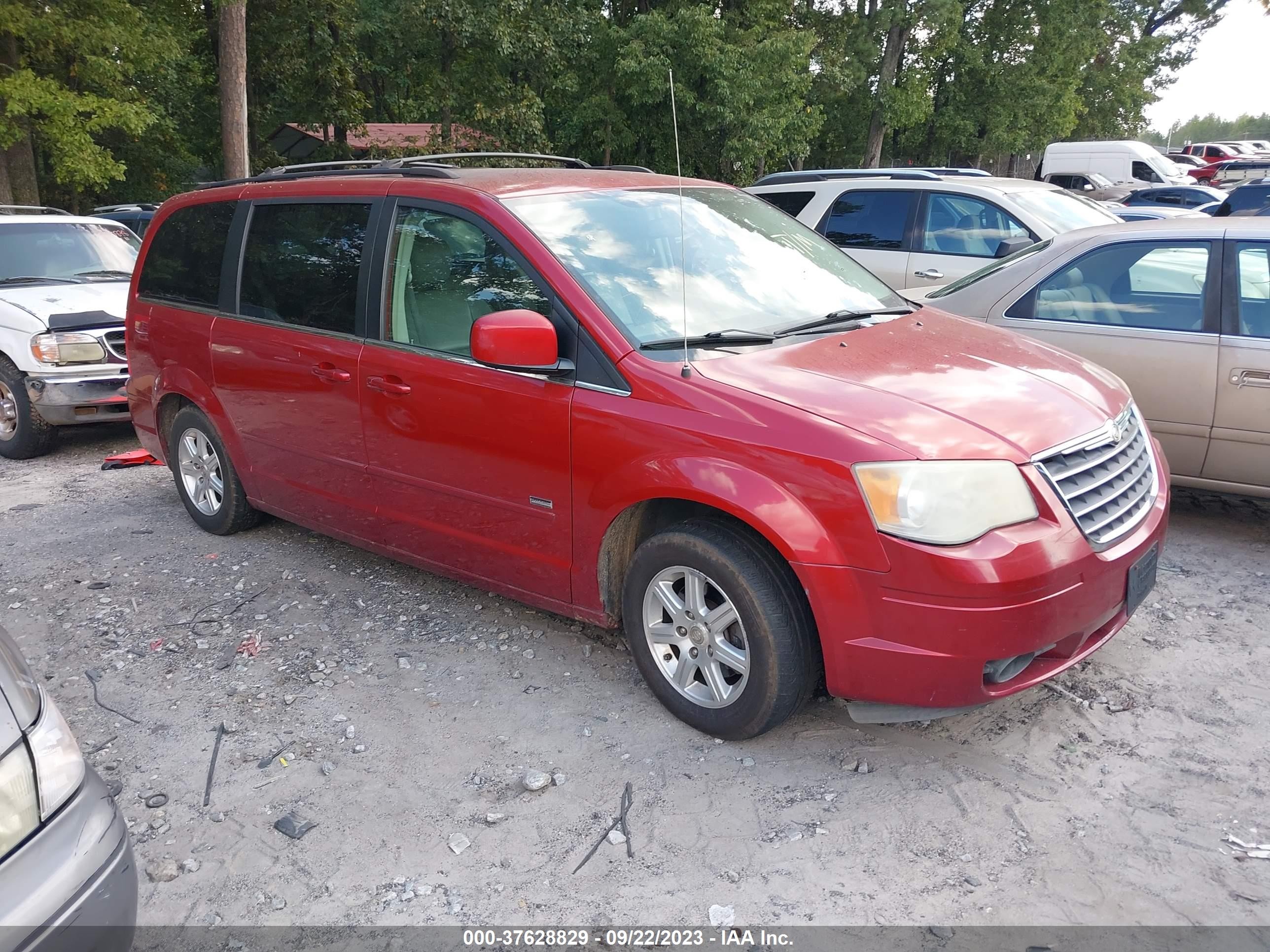 CHRYSLER TOWN & COUNTRY 2008 2a8hr54p18r788469