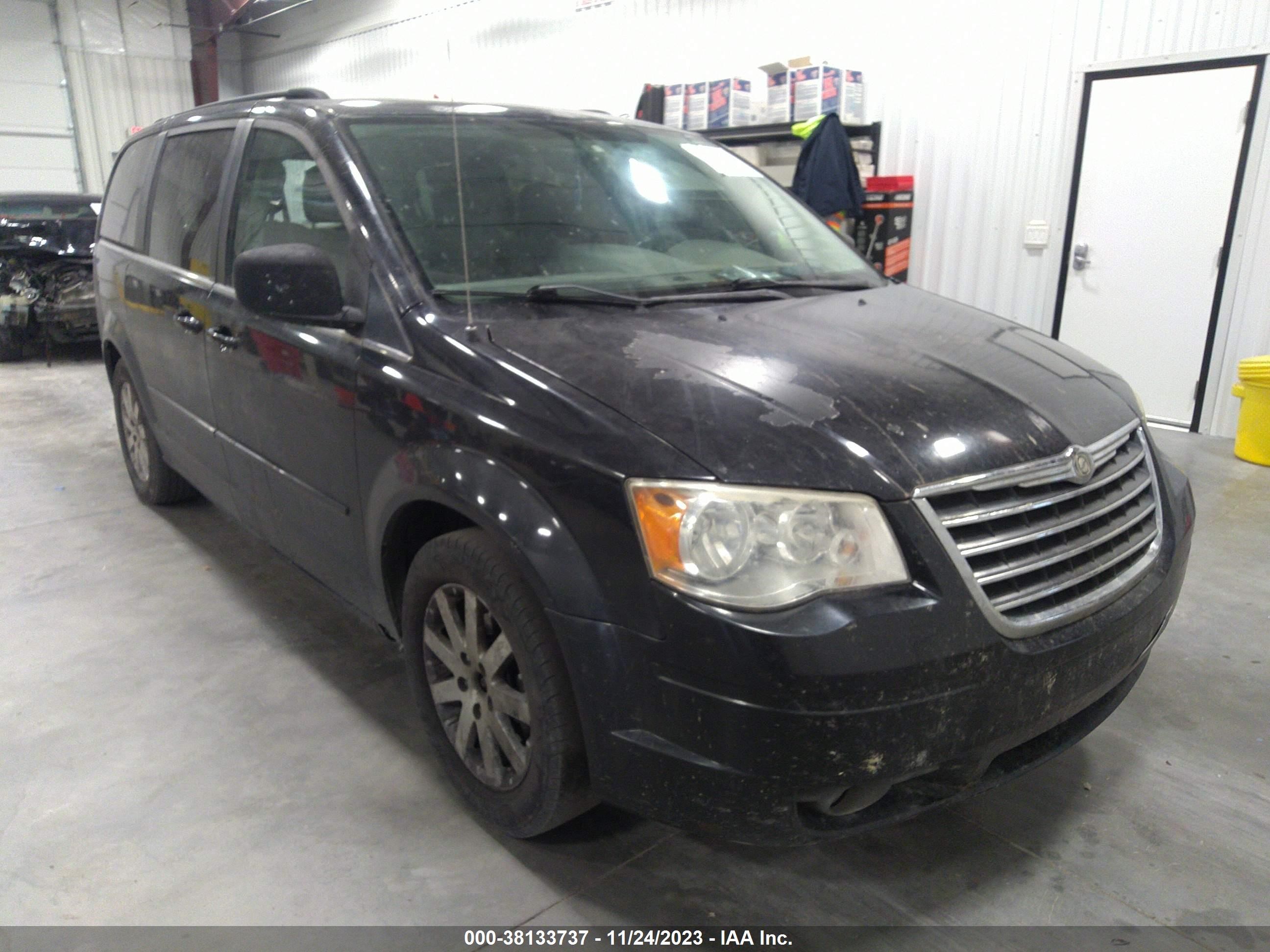 CHRYSLER TOWN & COUNTRY 2008 2a8hr54p28r134712