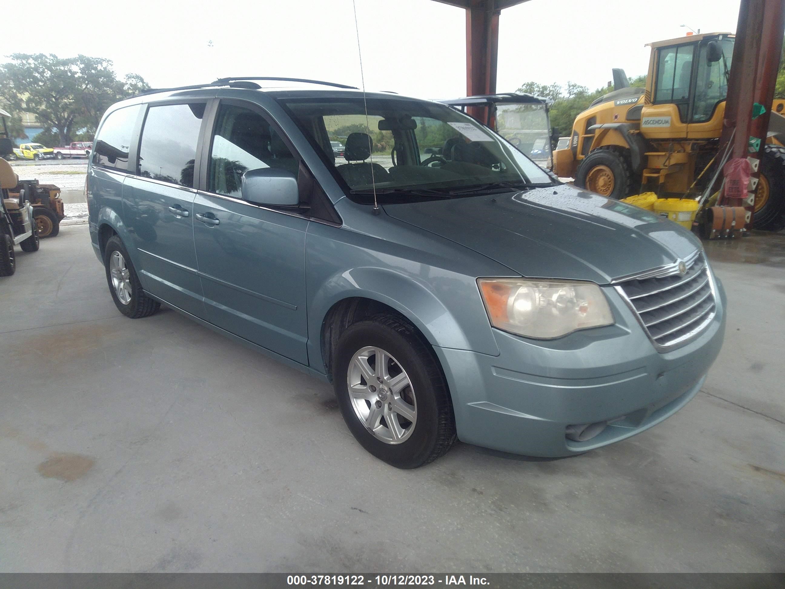 CHRYSLER TOWN & COUNTRY 2008 2a8hr54p28r635843