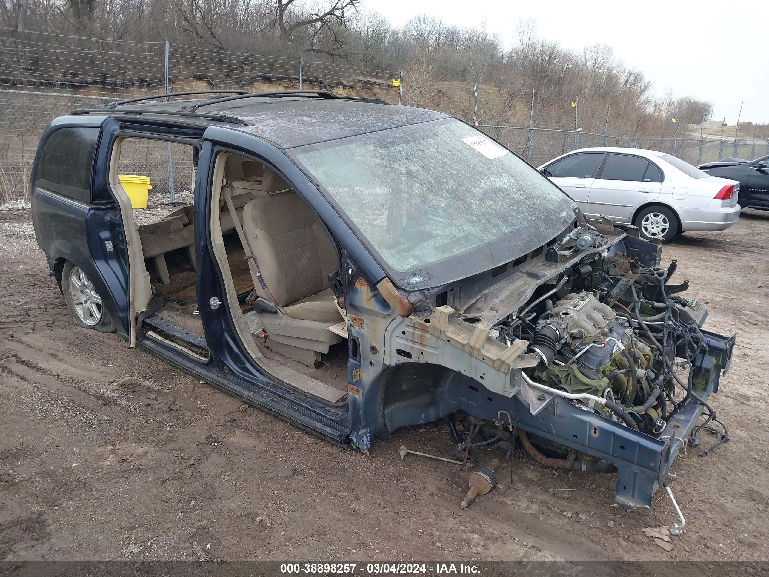 CHRYSLER TOWN & COUNTRY 2008 2a8hr54p28r720116