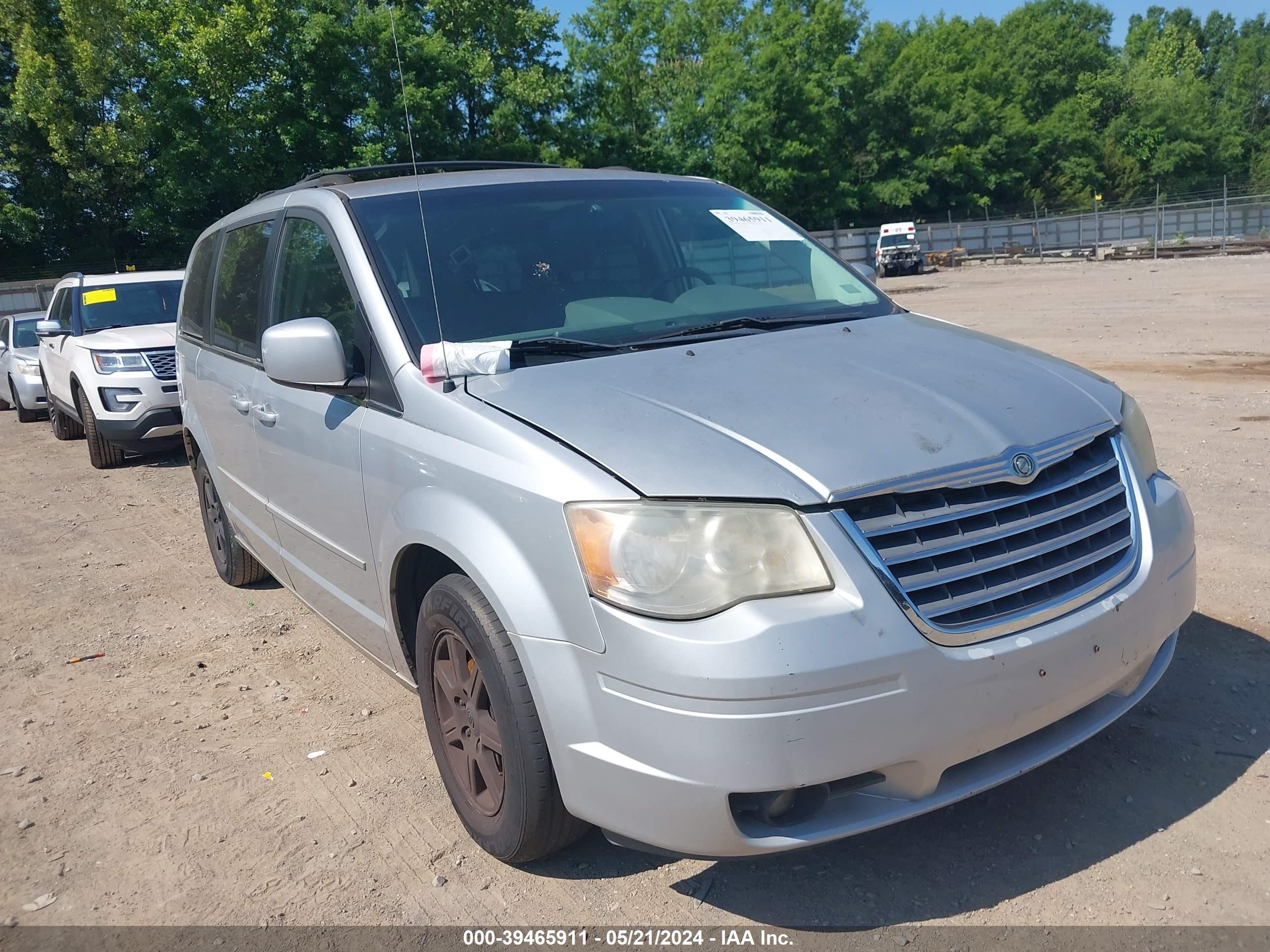 CHRYSLER TOWN & COUNTRY 2008 2a8hr54p28r759451