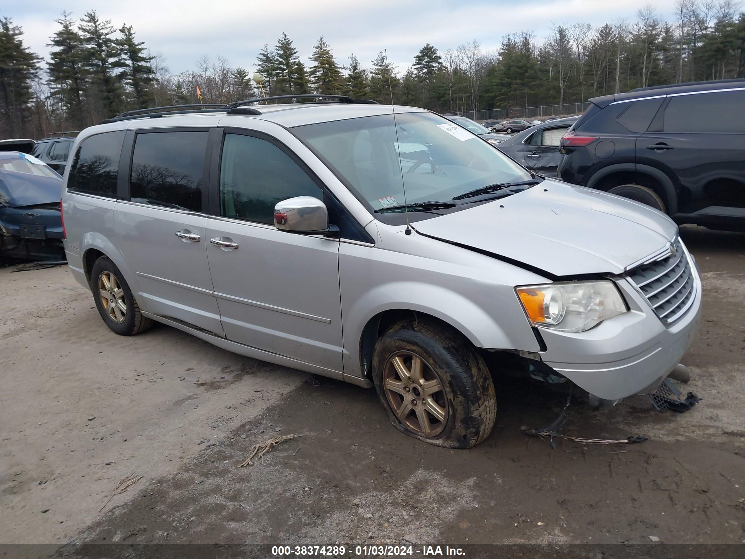 CHRYSLER TOWN & COUNTRY 2008 2a8hr54p28r839171