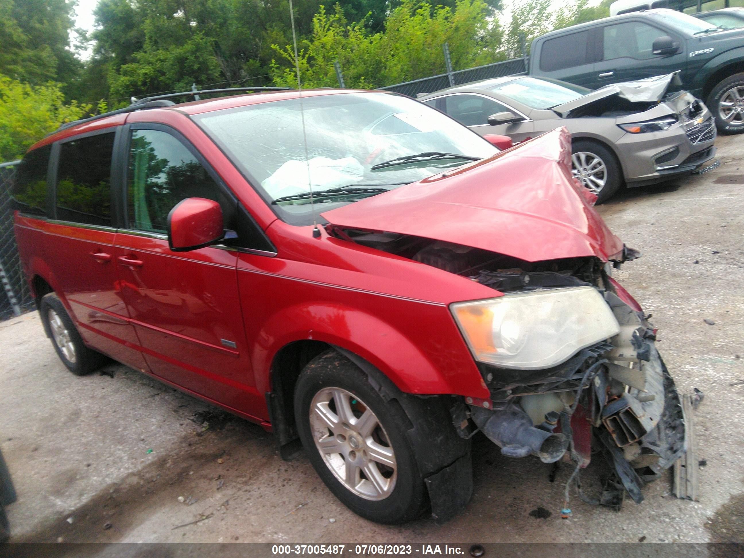 CHRYSLER TOWN & COUNTRY 2008 2a8hr54p38r699549