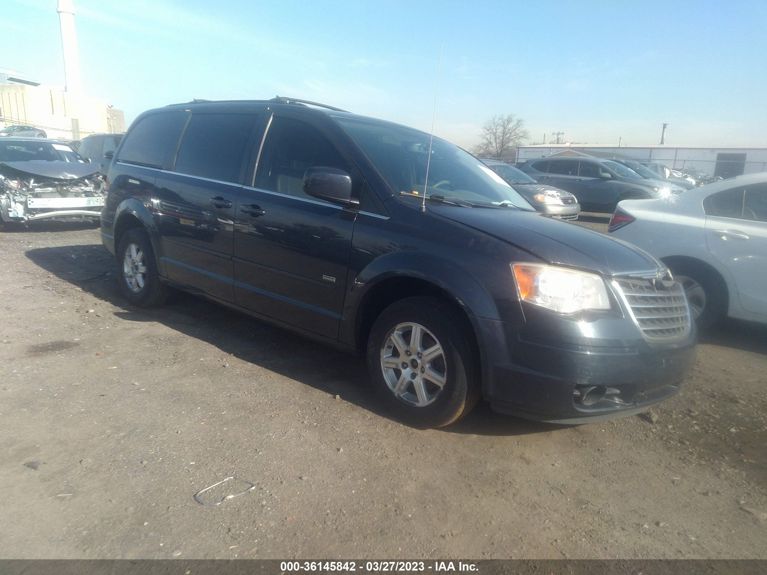 CHRYSLER TOWN & COUNTRY 2008 2a8hr54p58r821179