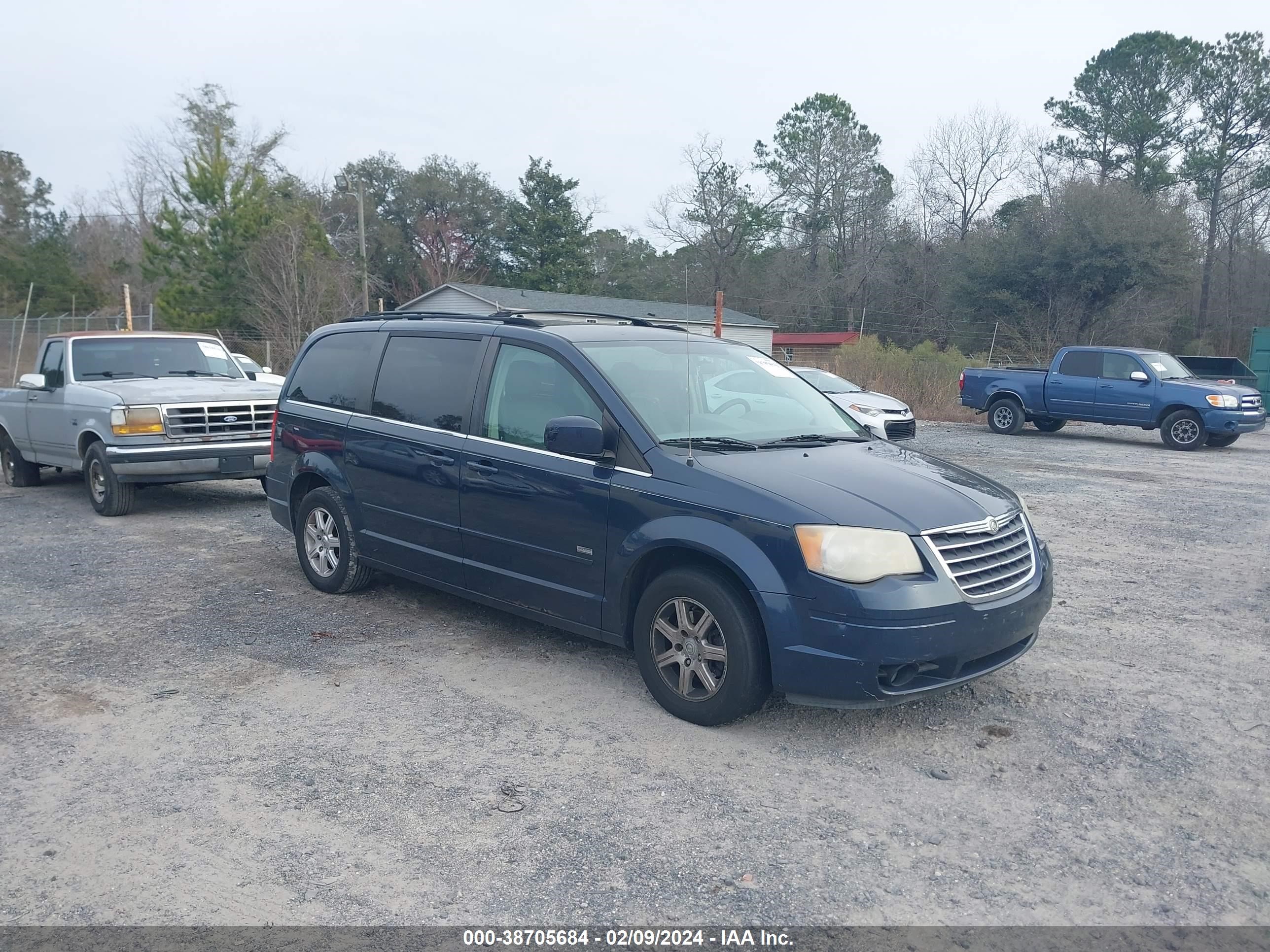 CHRYSLER TOWN & COUNTRY 2008 2a8hr54p68r763471