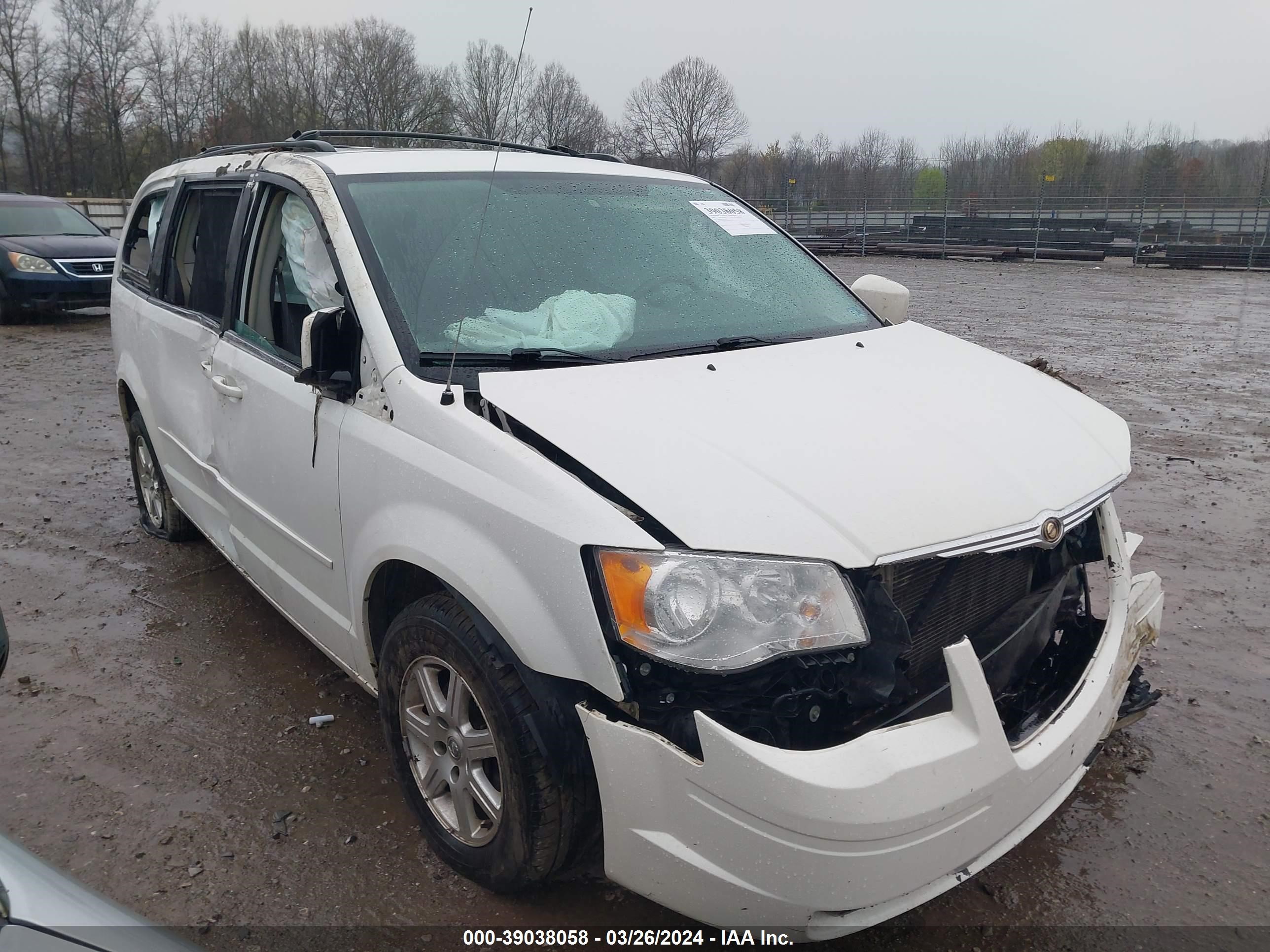 CHRYSLER TOWN & COUNTRY 2008 2a8hr54p78r150338