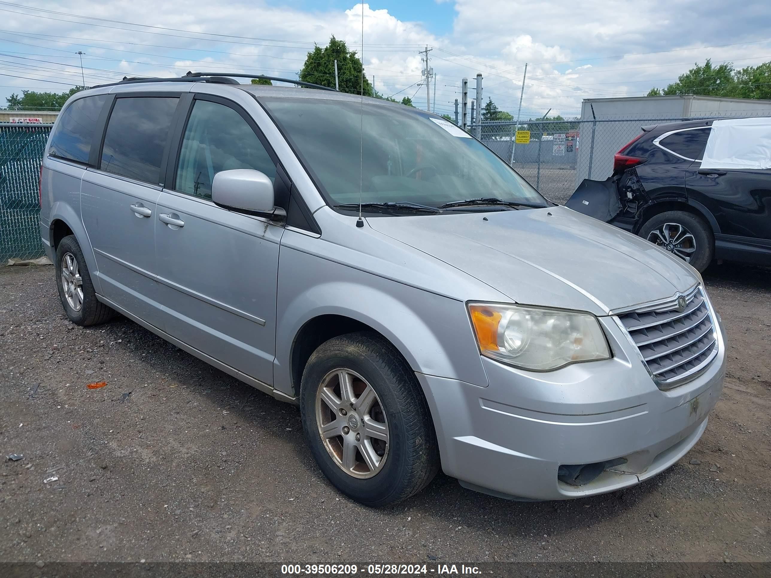 CHRYSLER TOWN & COUNTRY 2008 2a8hr54p78r713162