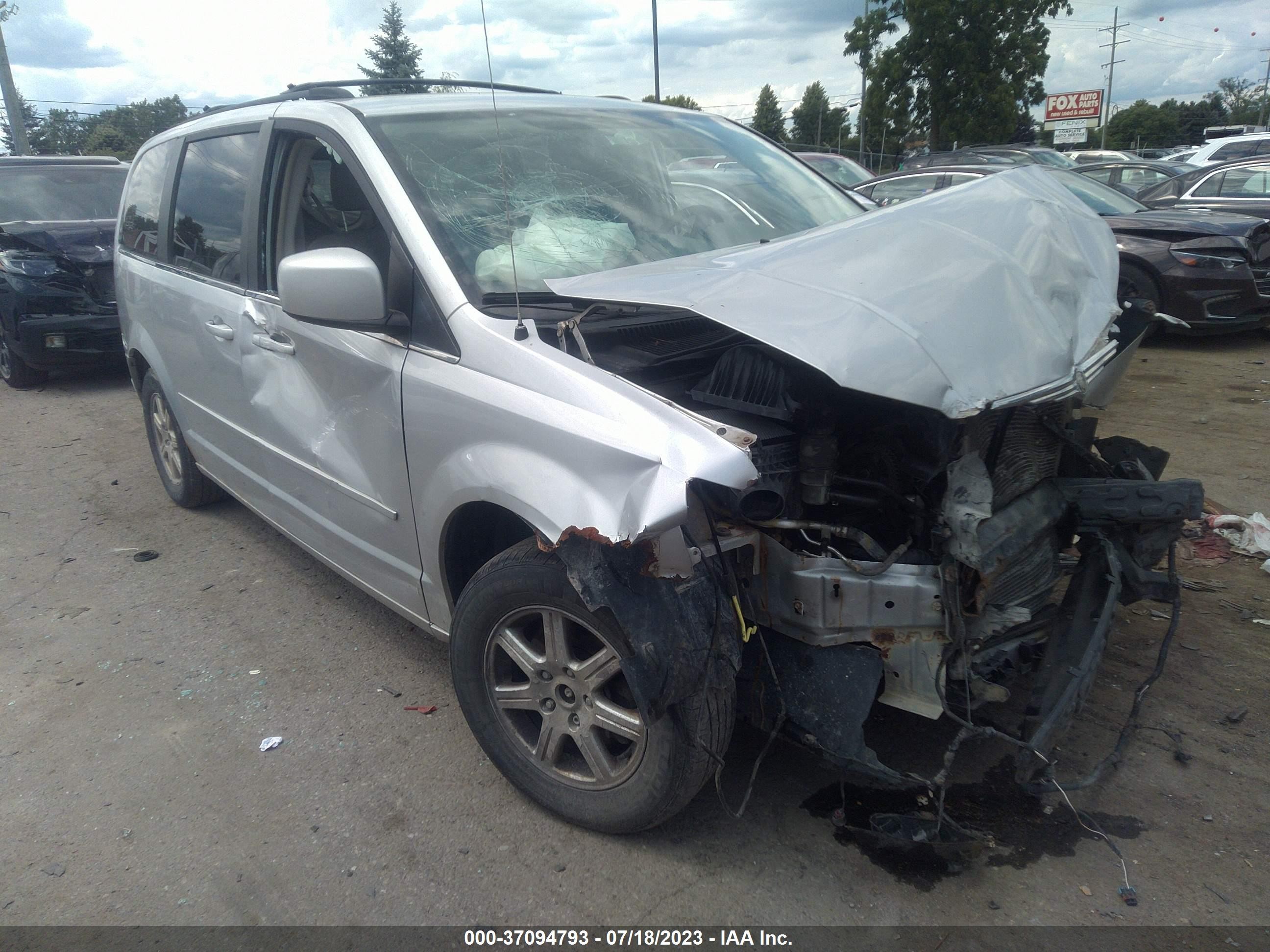 CHRYSLER TOWN & COUNTRY 2008 2a8hr54p78r805758