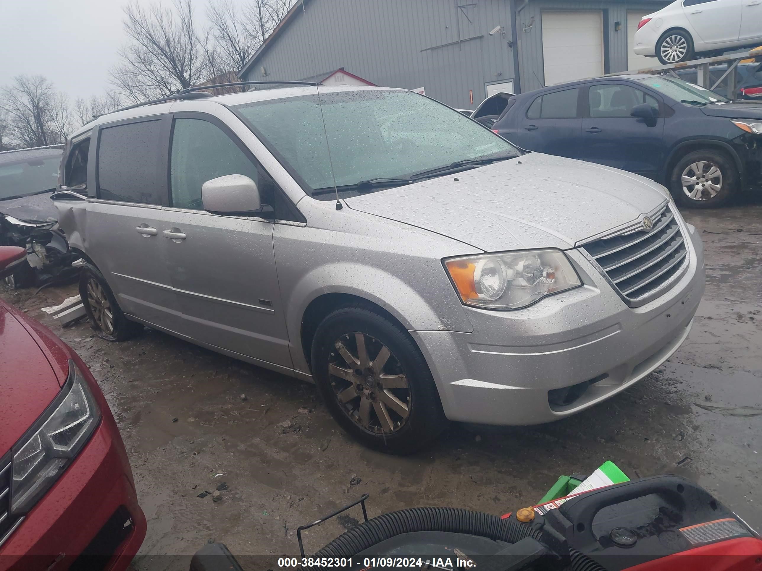 CHRYSLER TOWN & COUNTRY 2008 2a8hr54p78r828456