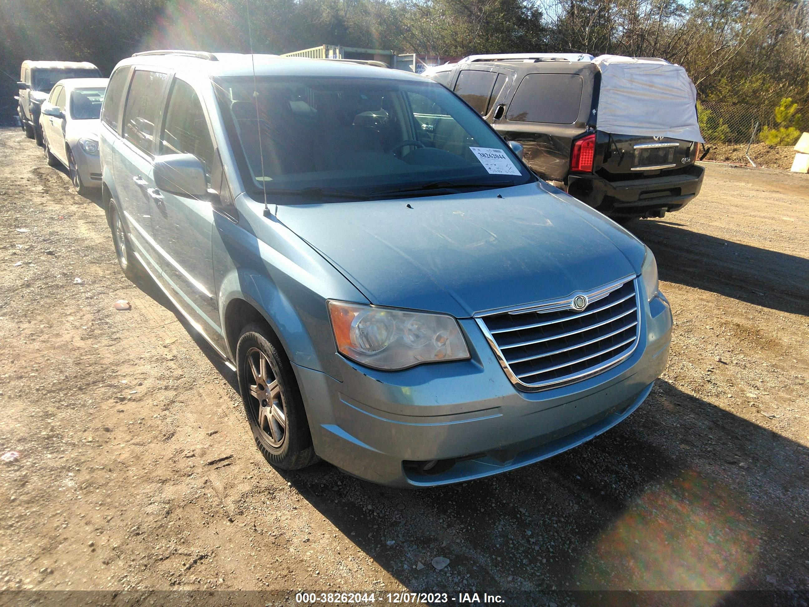 CHRYSLER TOWN & COUNTRY 2008 2a8hr54p88r743979