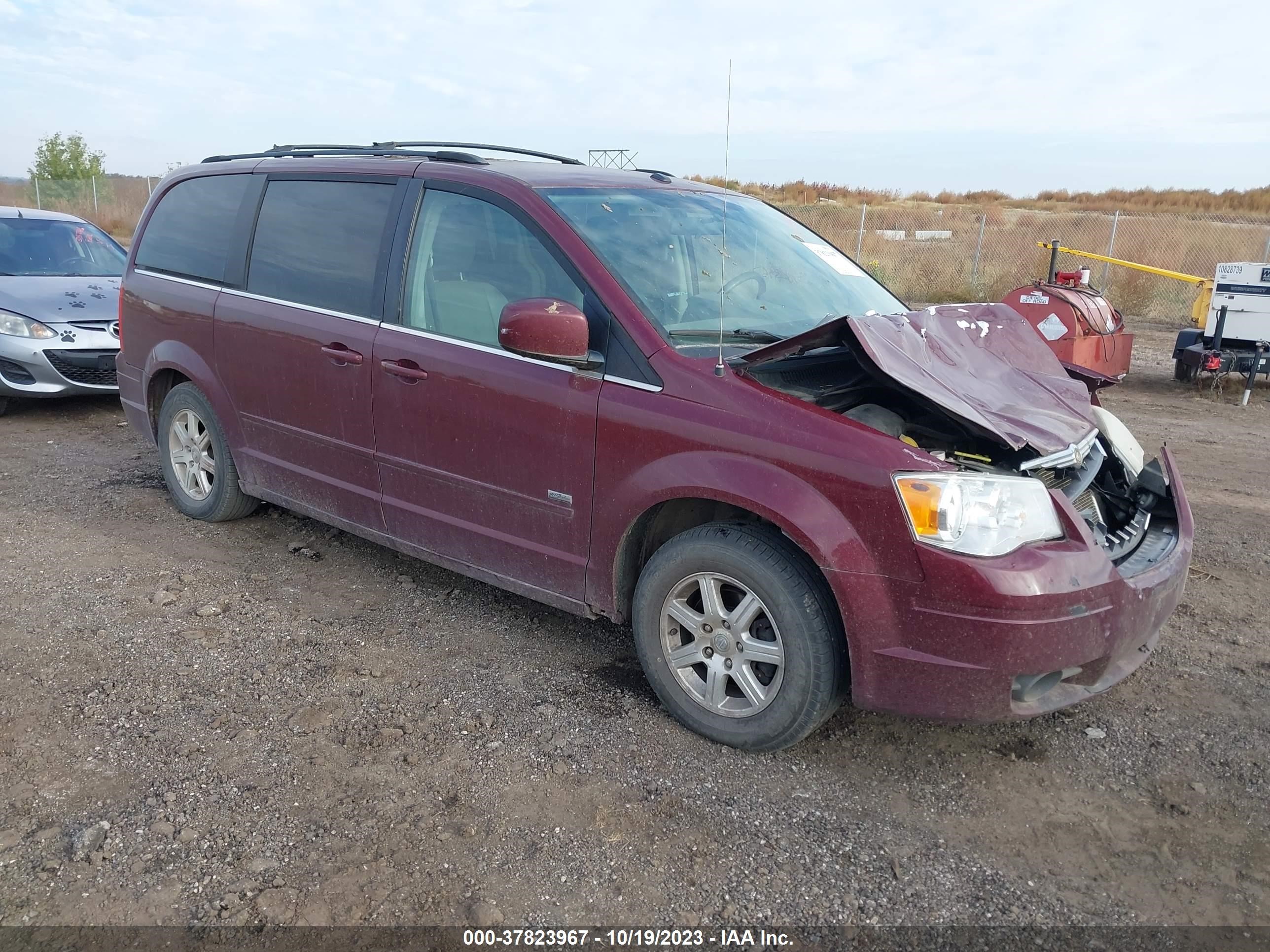 CHRYSLER TOWN & COUNTRY 2008 2a8hr54p98r815711