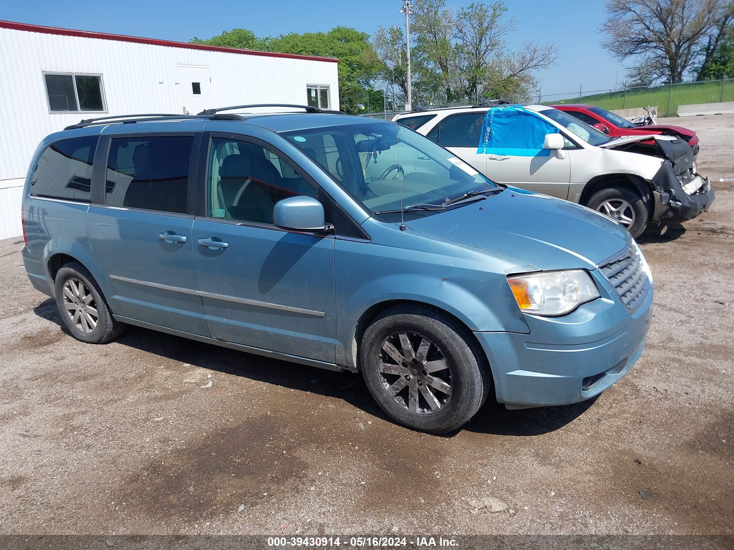 CHRYSLER TOWN & COUNTRY 2009 2a8hr54x29r607994