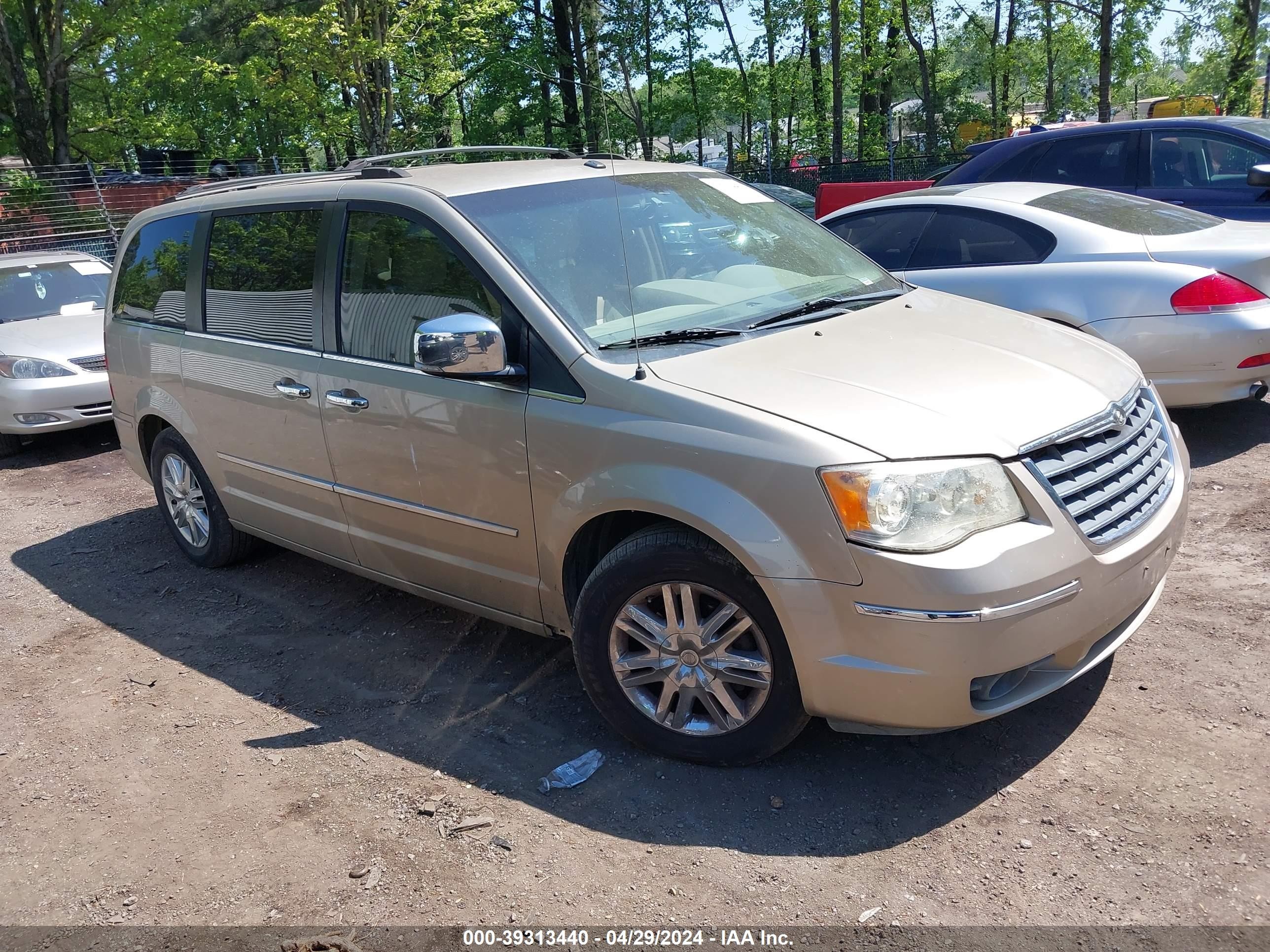 CHRYSLER TOWN & COUNTRY 2008 2a8hr64x28r720350