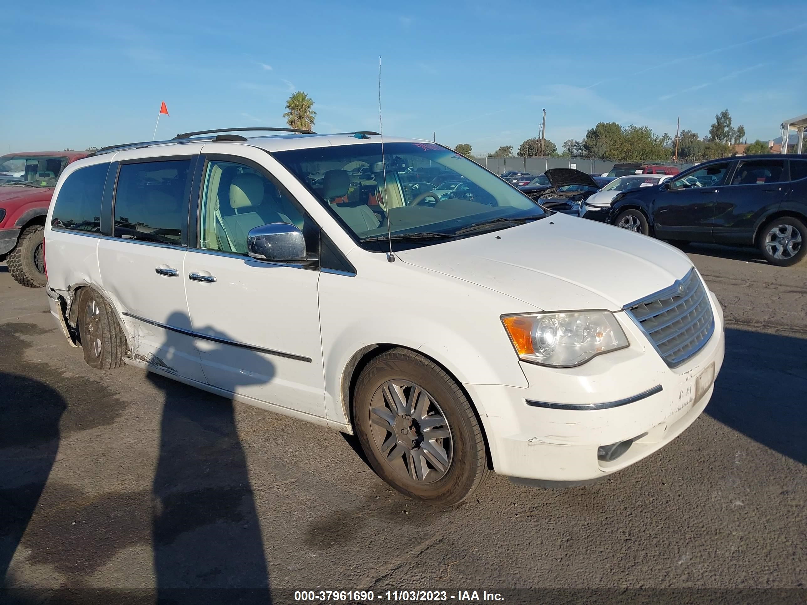 CHRYSLER TOWN & COUNTRY 2008 2a8hr64x88r839147