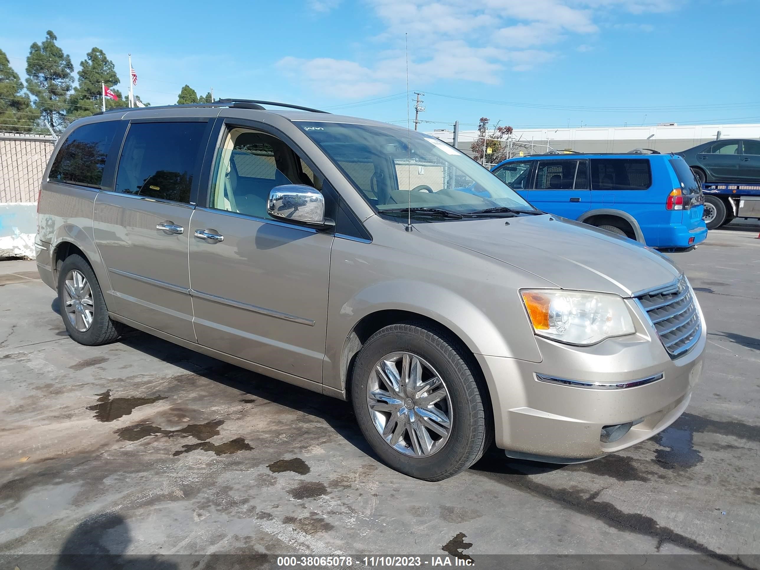 CHRYSLER TOWN & COUNTRY 2008 2a8hr64x98r719843