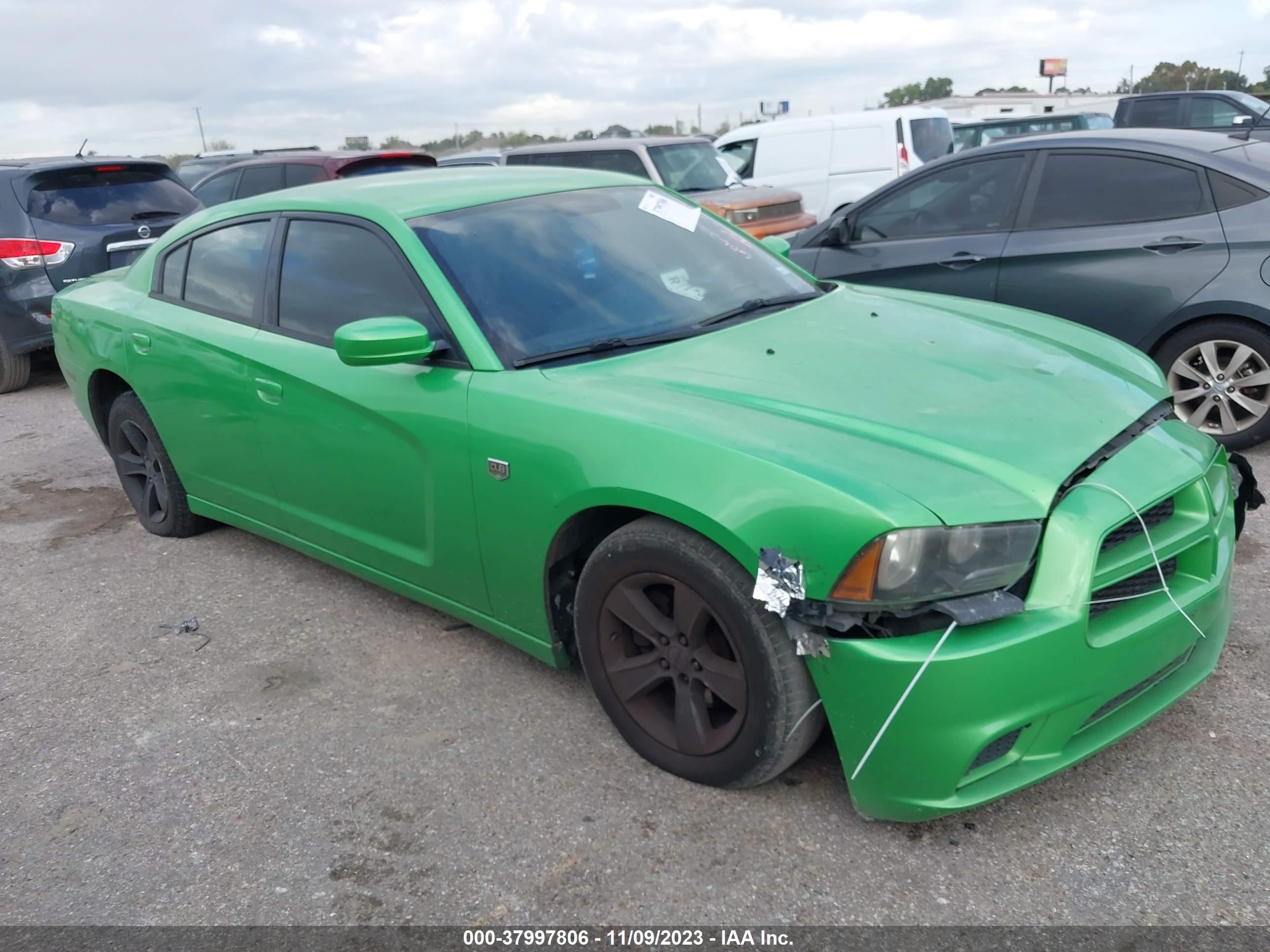 DODGE CHARGER 2011 2b3cl3cg2bh606222