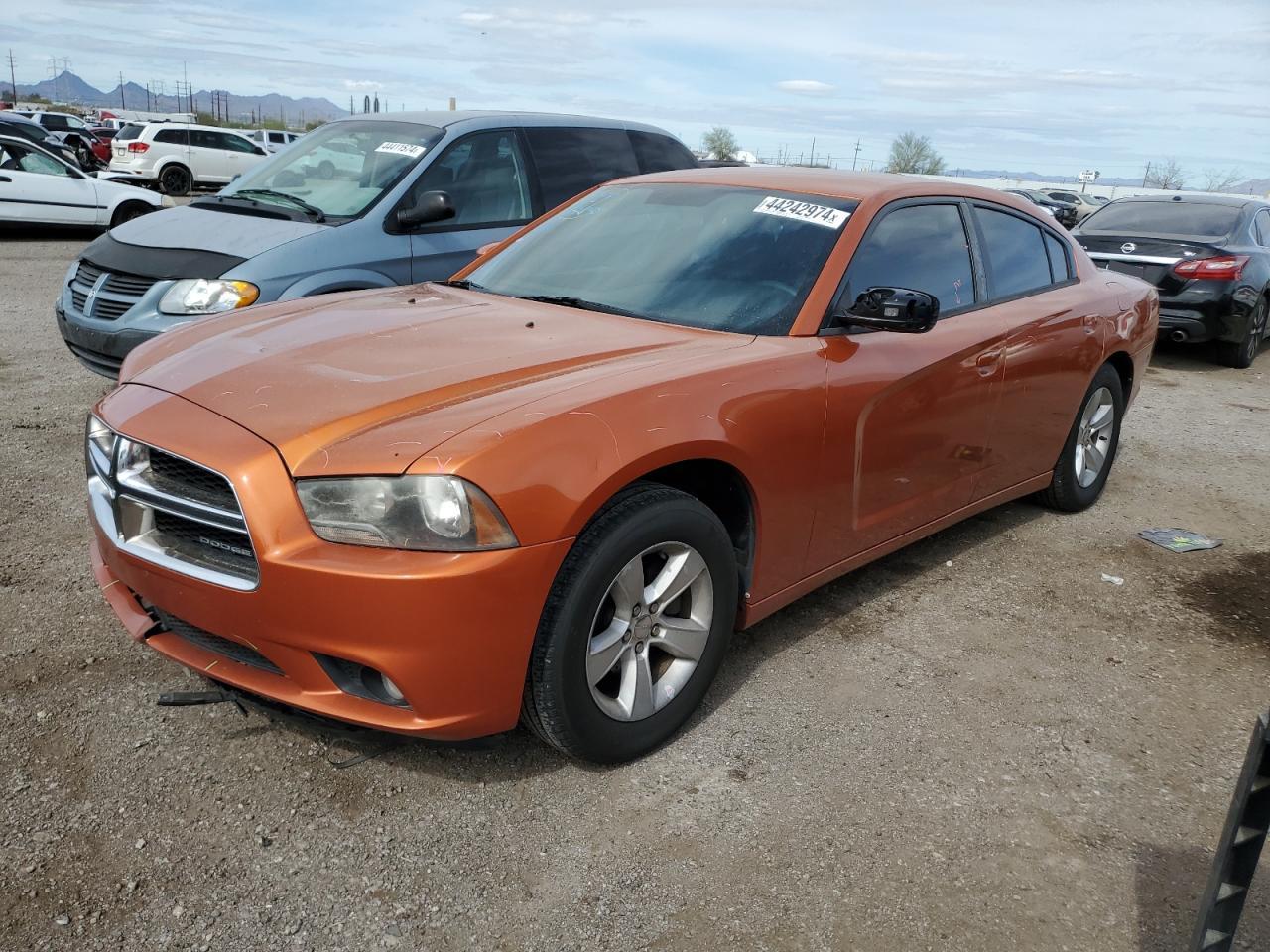 DODGE CHARGER 2011 2b3cl3cg4bh525674