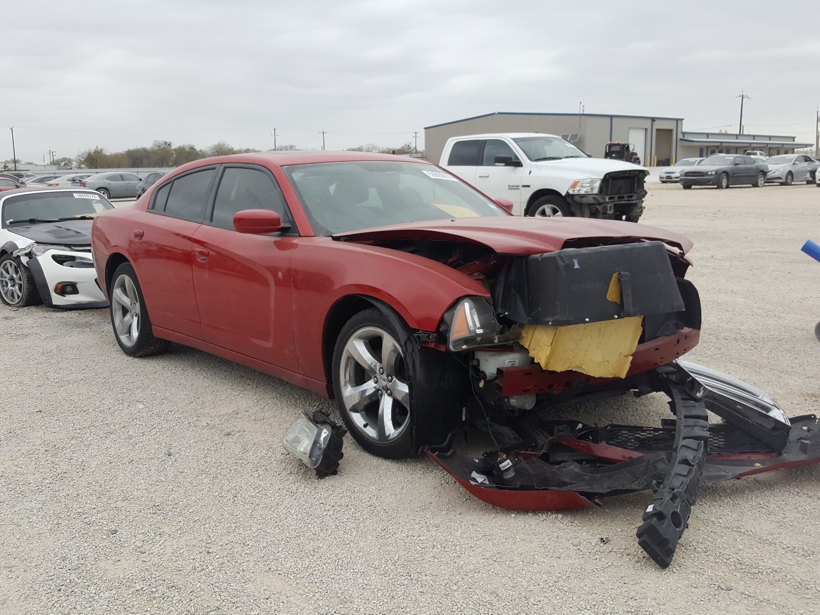 DODGE CHARGER 2011 2b3cl3cgxbh502870