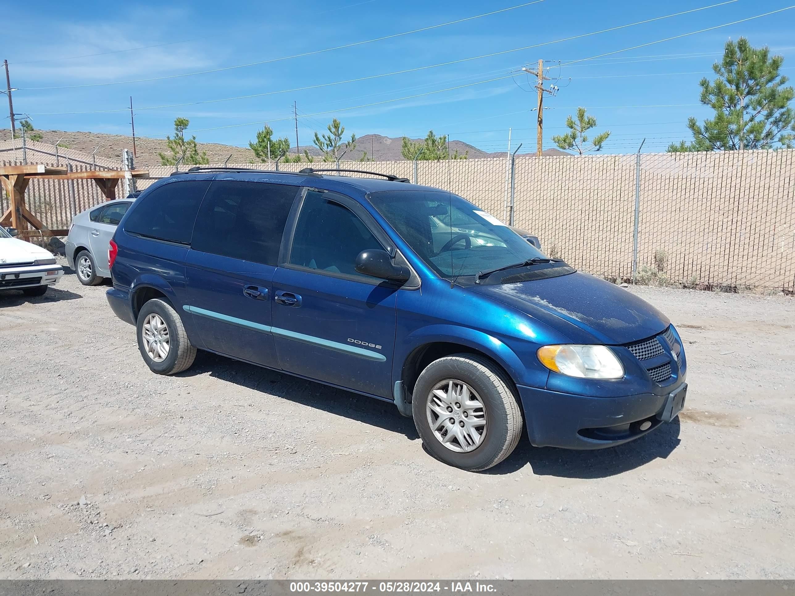 DODGE CARAVAN 2001 2b4gp44311r298049