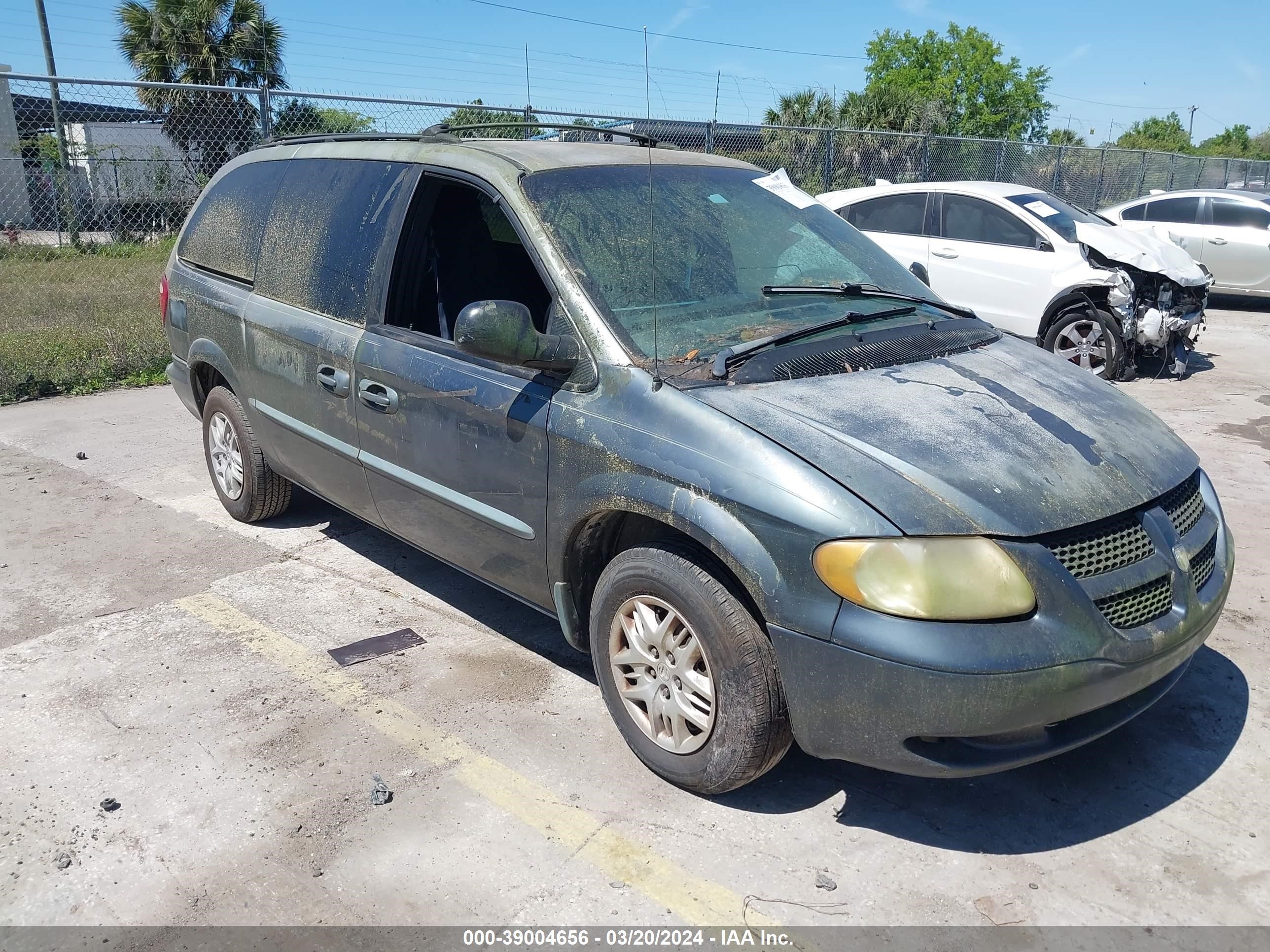 DODGE CARAVAN 2002 2b4gp443x2r590008