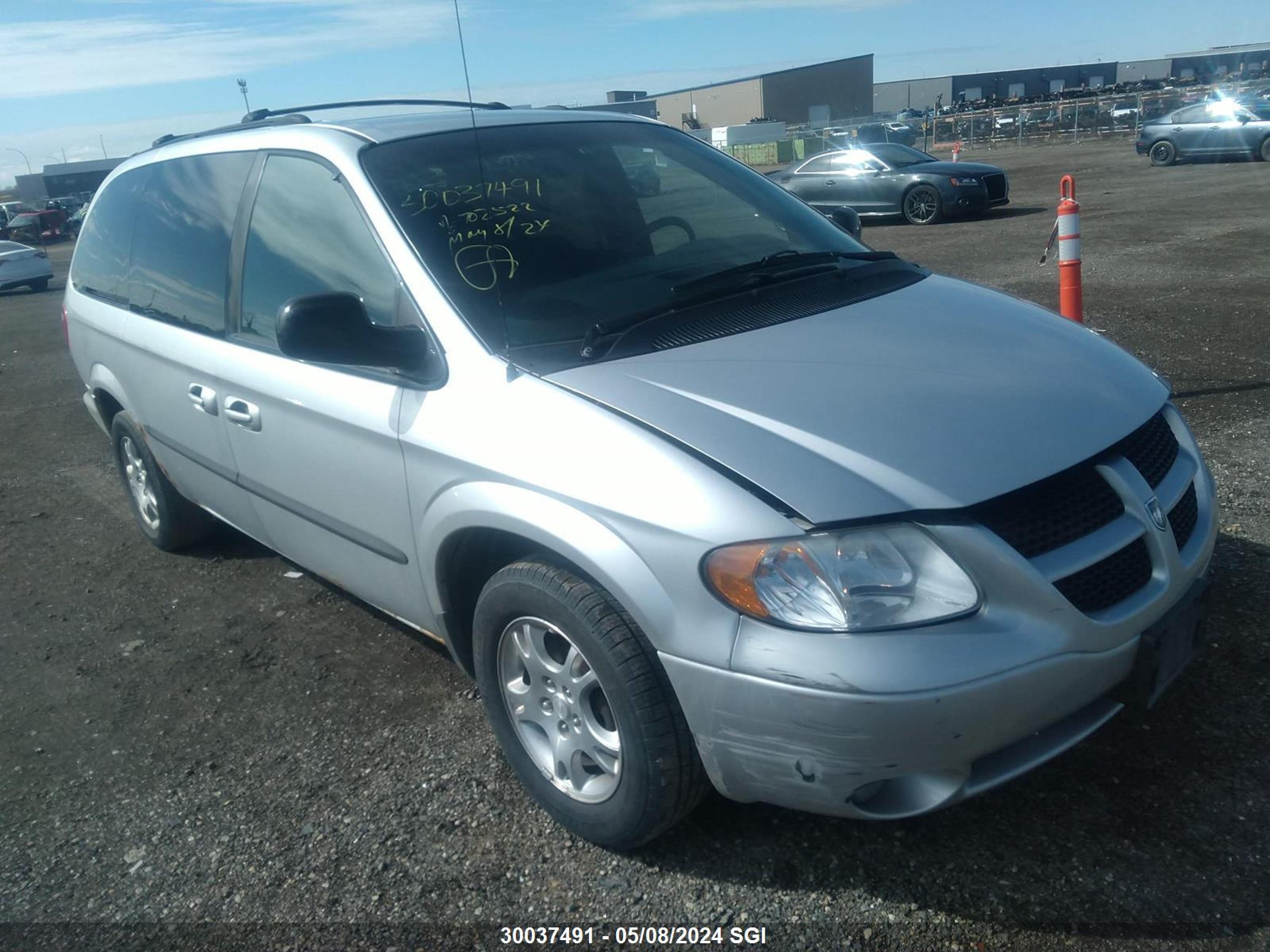 DODGE CARAVAN 2002 2b4gp44rx2r702522