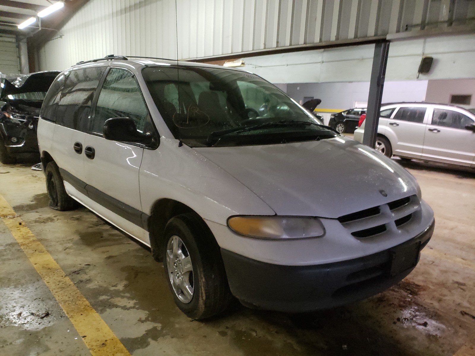 DODGE CARAVAN SE 1997 2b4gp4536vr110307