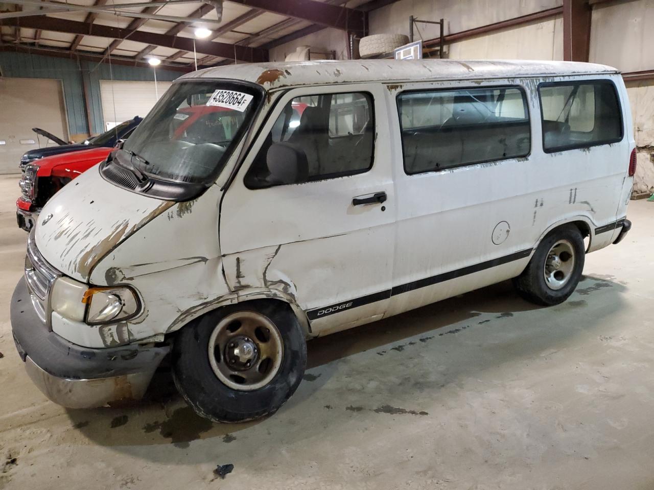 DODGE RAM VAN 2001 2b4hb15y71k536247