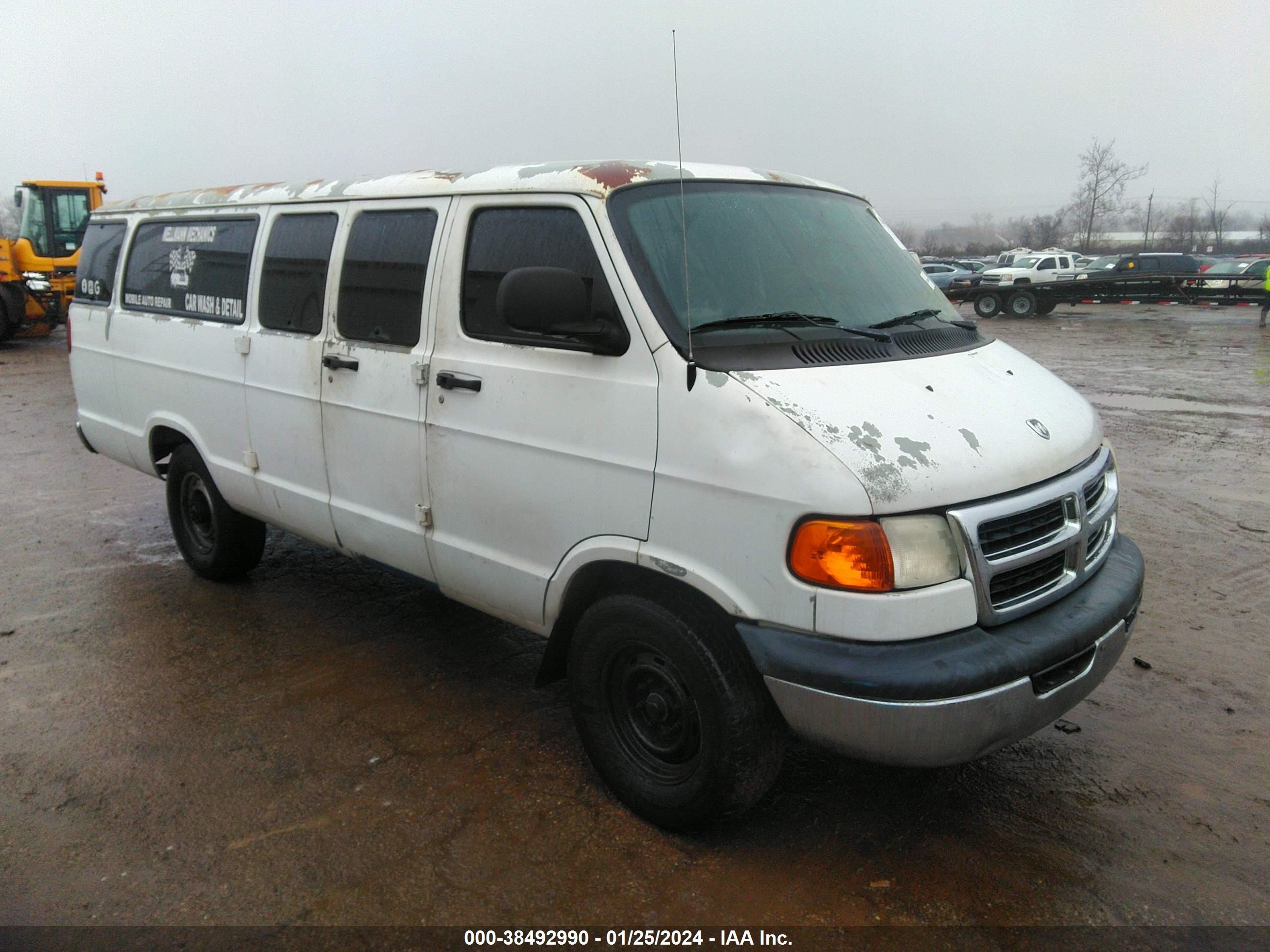 DODGE RAM VAN 2001 2b5wb35y41k555773