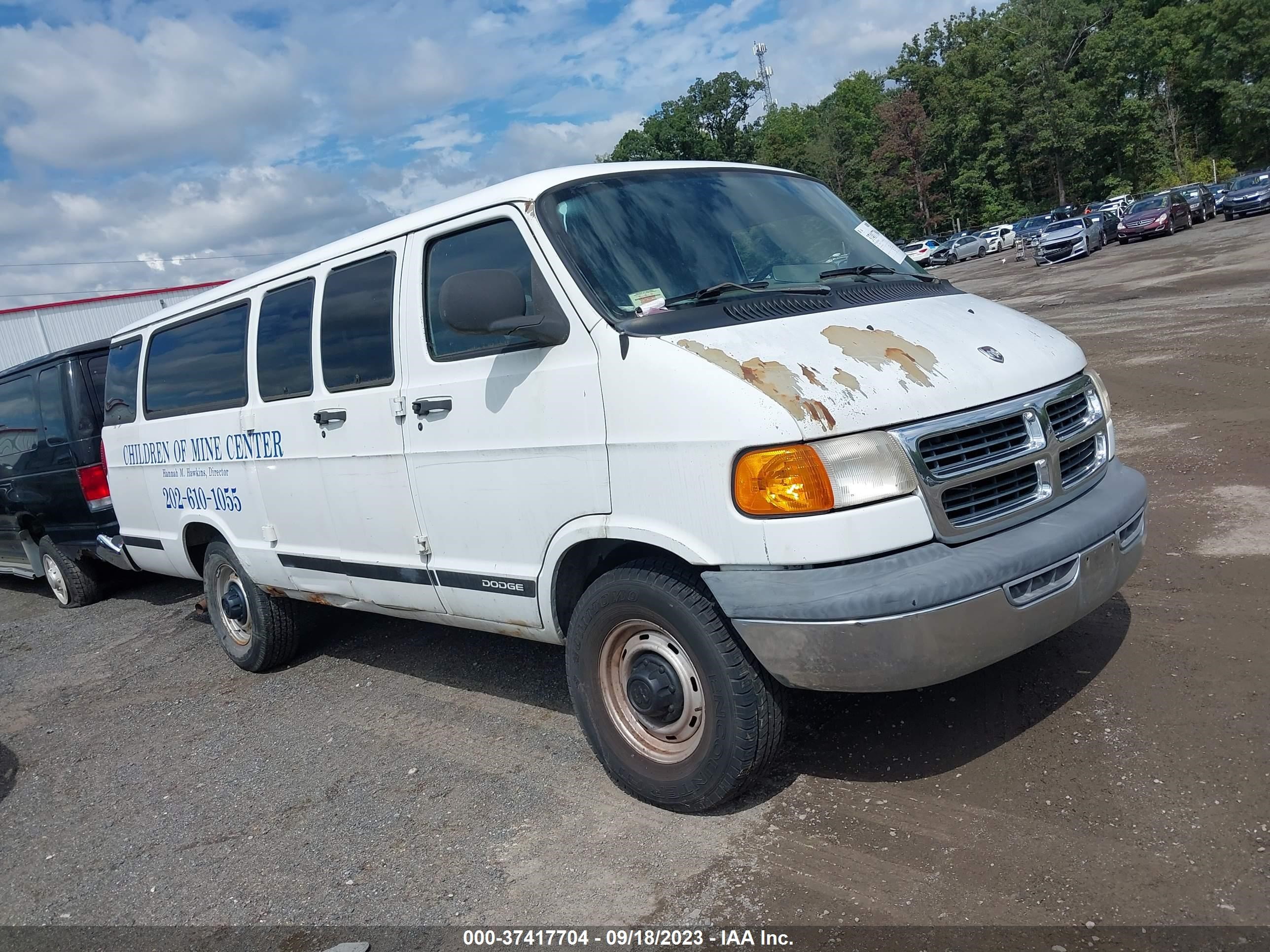 DODGE RAM VAN 2000 2b5wb35y6yk160858