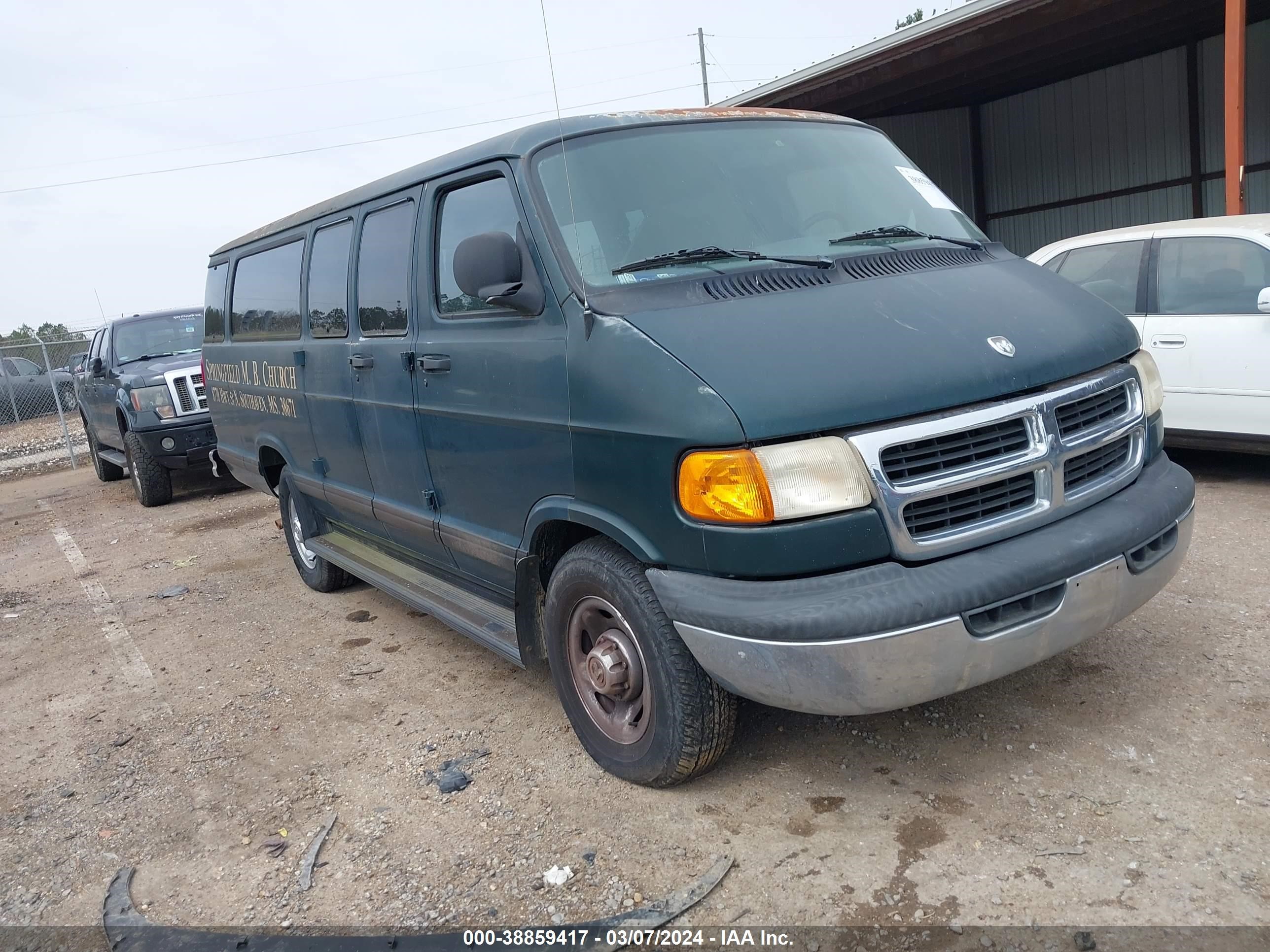 DODGE RAM VAN 1998 2b5wb35z1wk120709