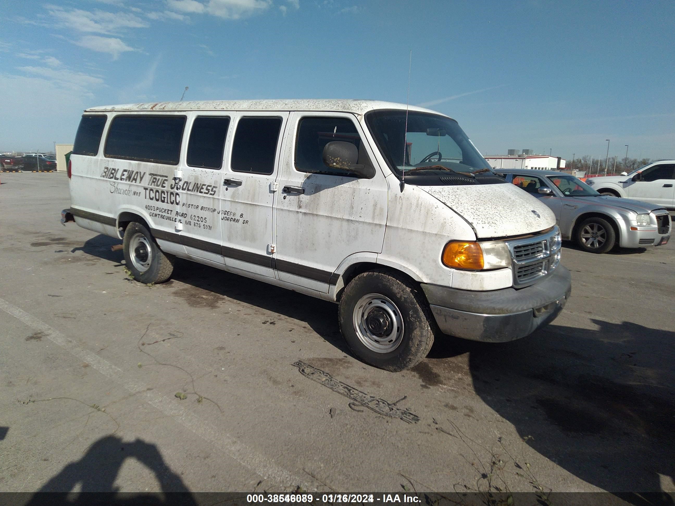 DODGE RAM VAN 1999 2b5wb35z9xk556659