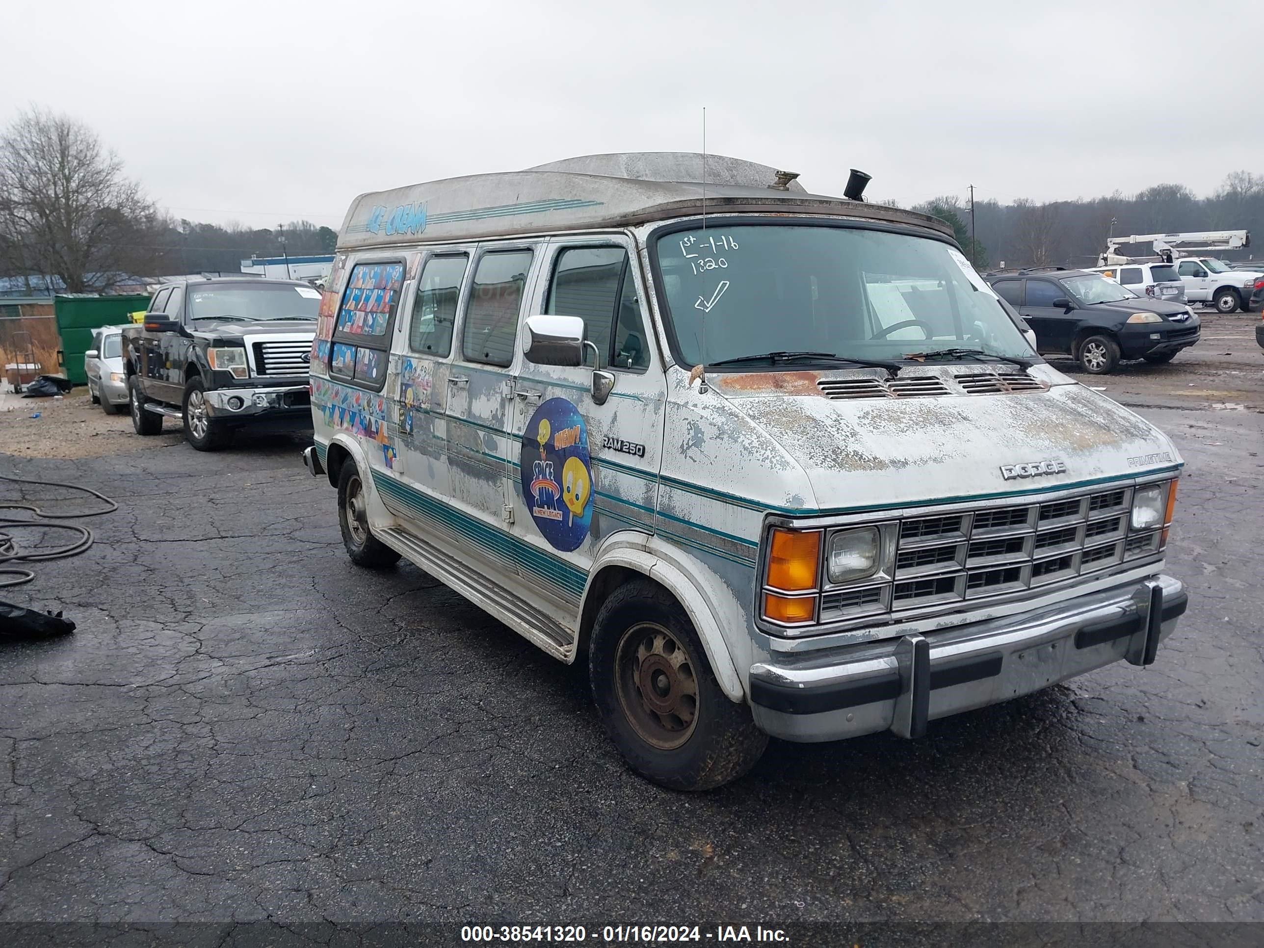 DODGE RAM VAN 1993 2b6hb21y2pk518279