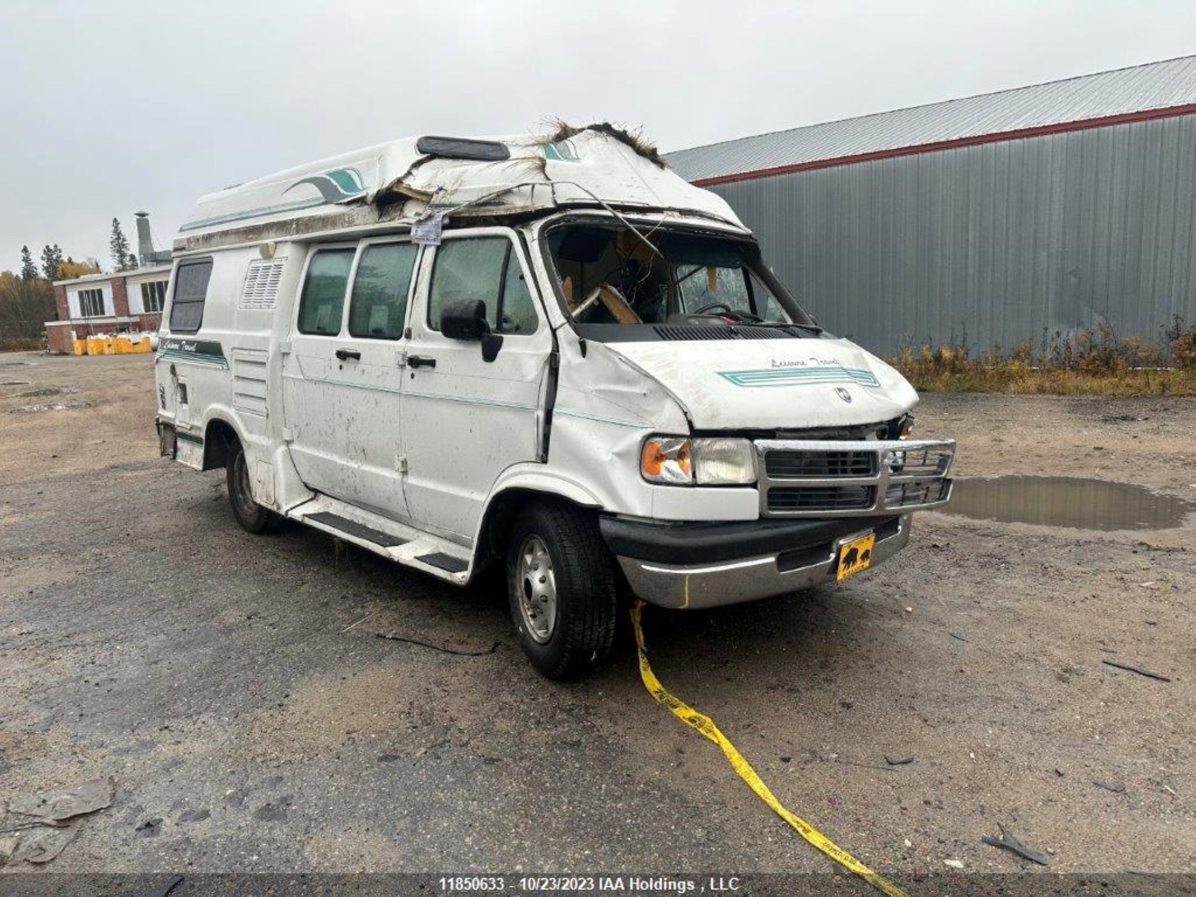 DODGE RAM VAN 1996 2b6kb31y2tk158680