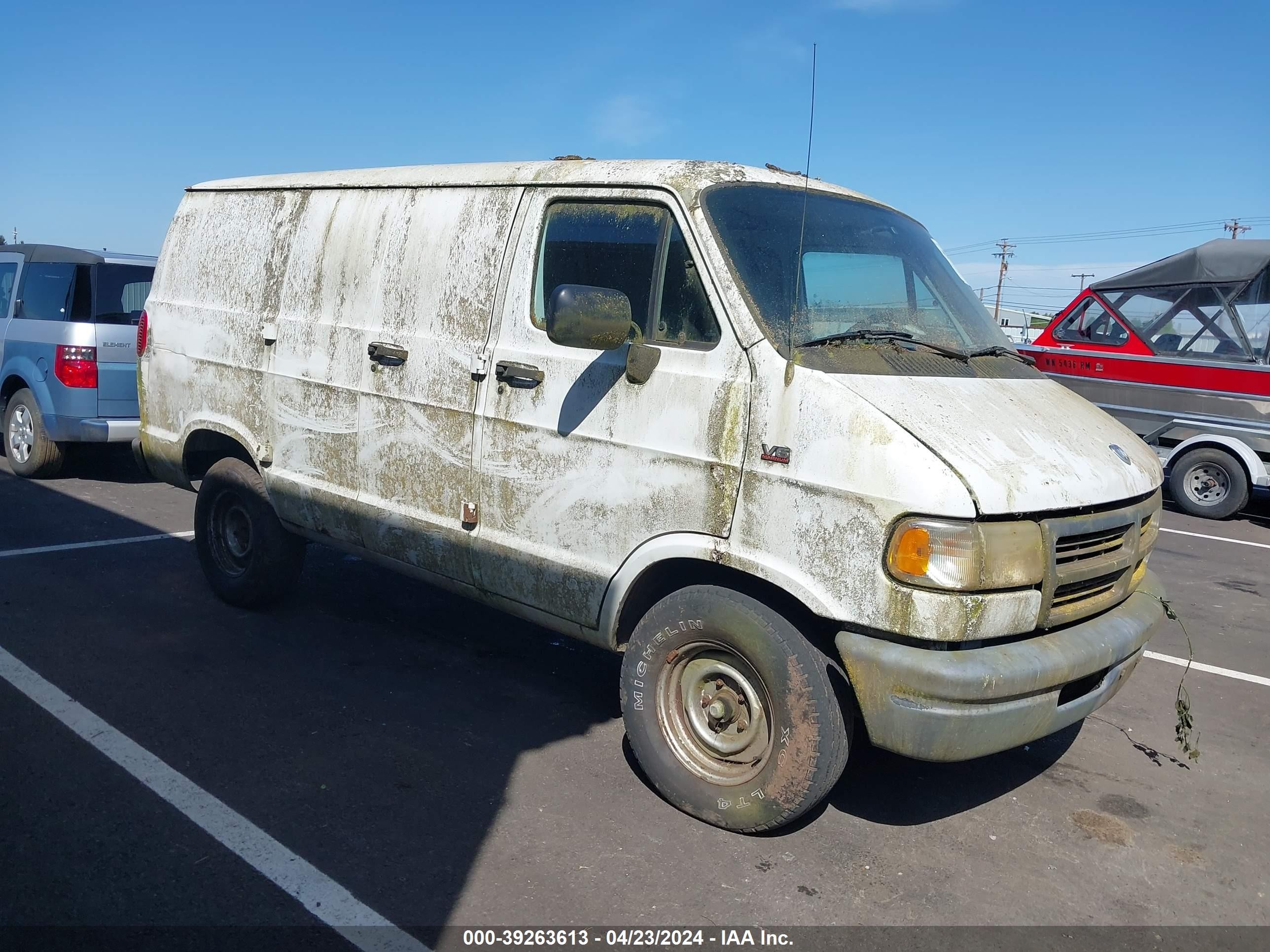 DODGE RAM VAN 1995 2b7gb11x9sk502209