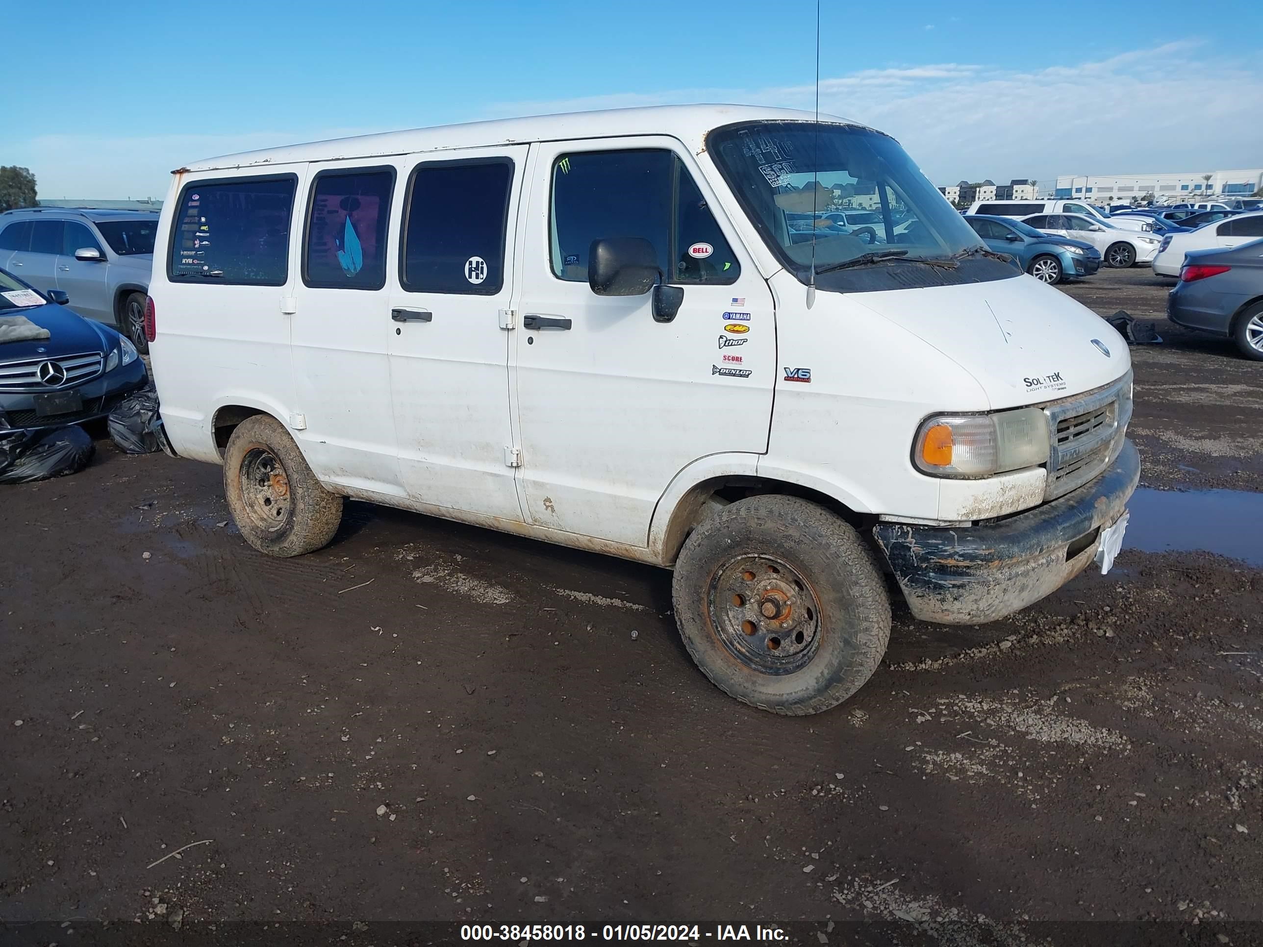 DODGE RAM VAN 1995 2b7hb21x5sk531717