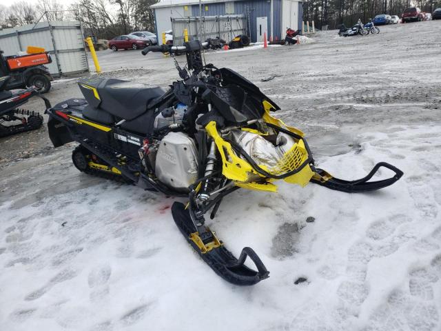 SKI DOO MXZ 2016 2bpsuegaxgv000278