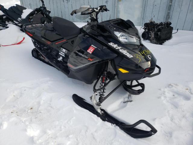 SKI DOO MXZ REV 2017 2bpsuuha3hv000228