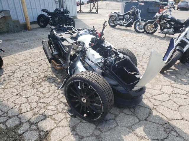 CAN-AM SPYDER ROA 2010 2bxjamc17av000234