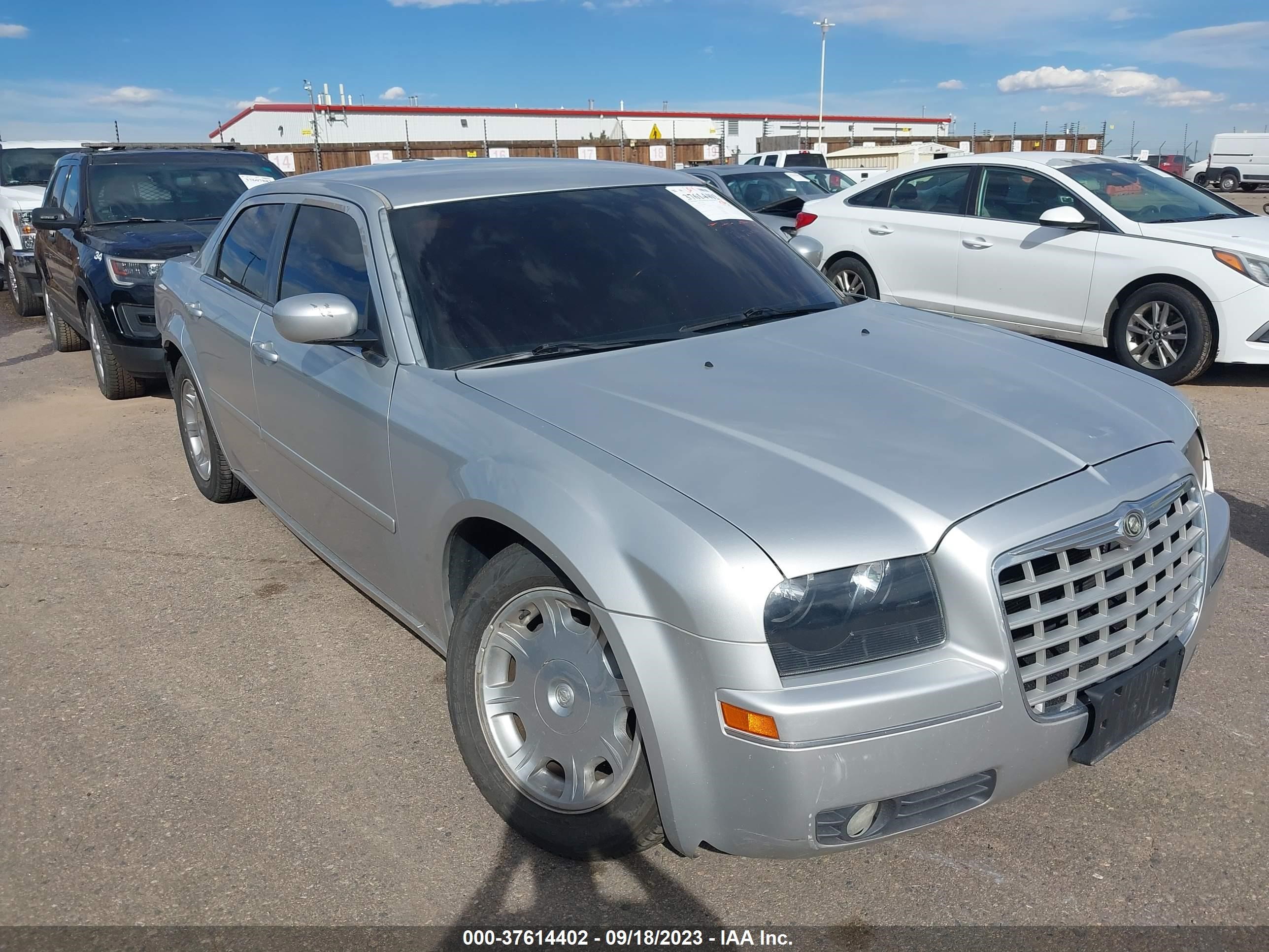 CHRYSLER 300 2005 2c3aa53g25h183822