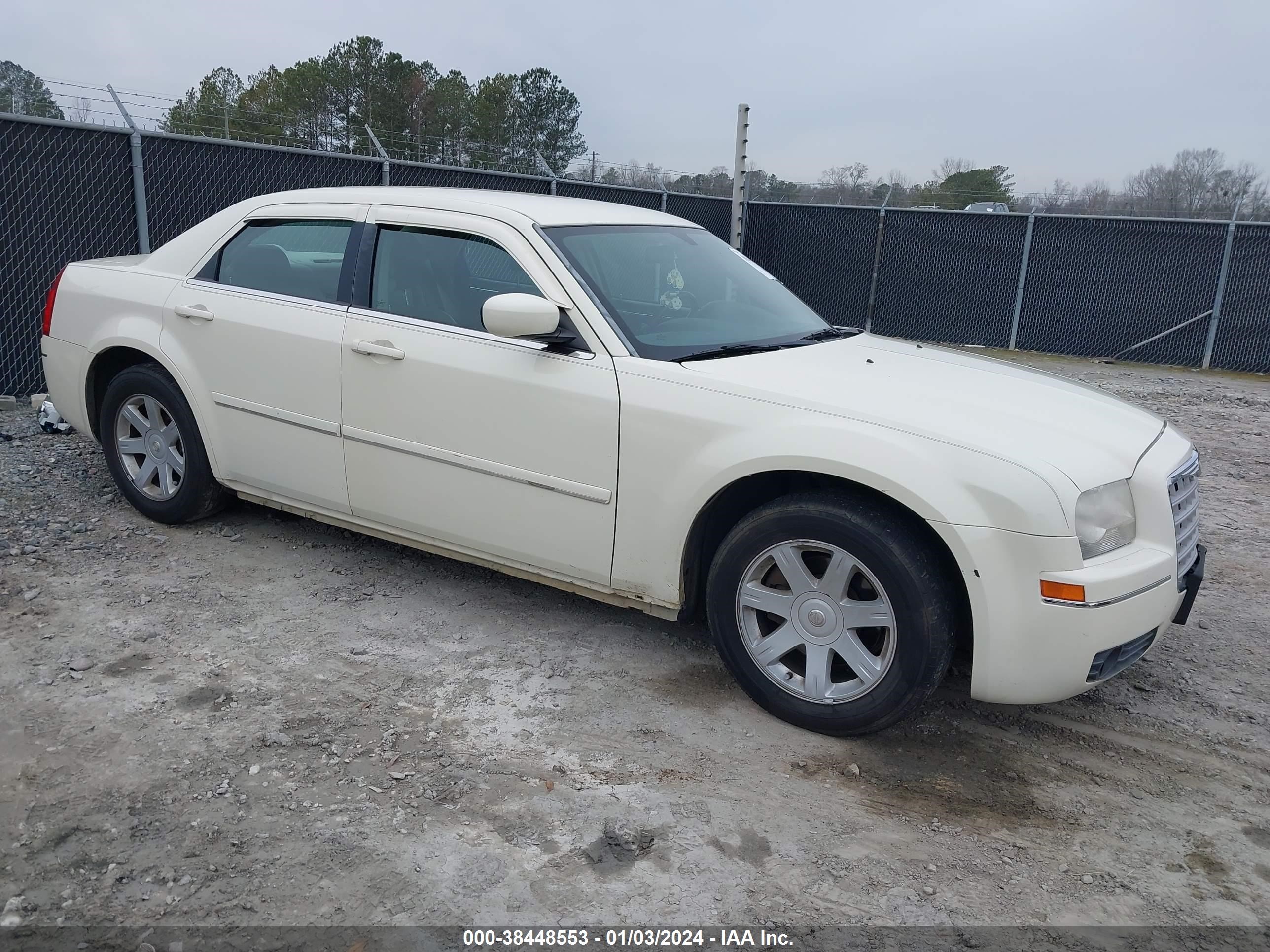 CHRYSLER 300 2005 2c3aa53g45h157464