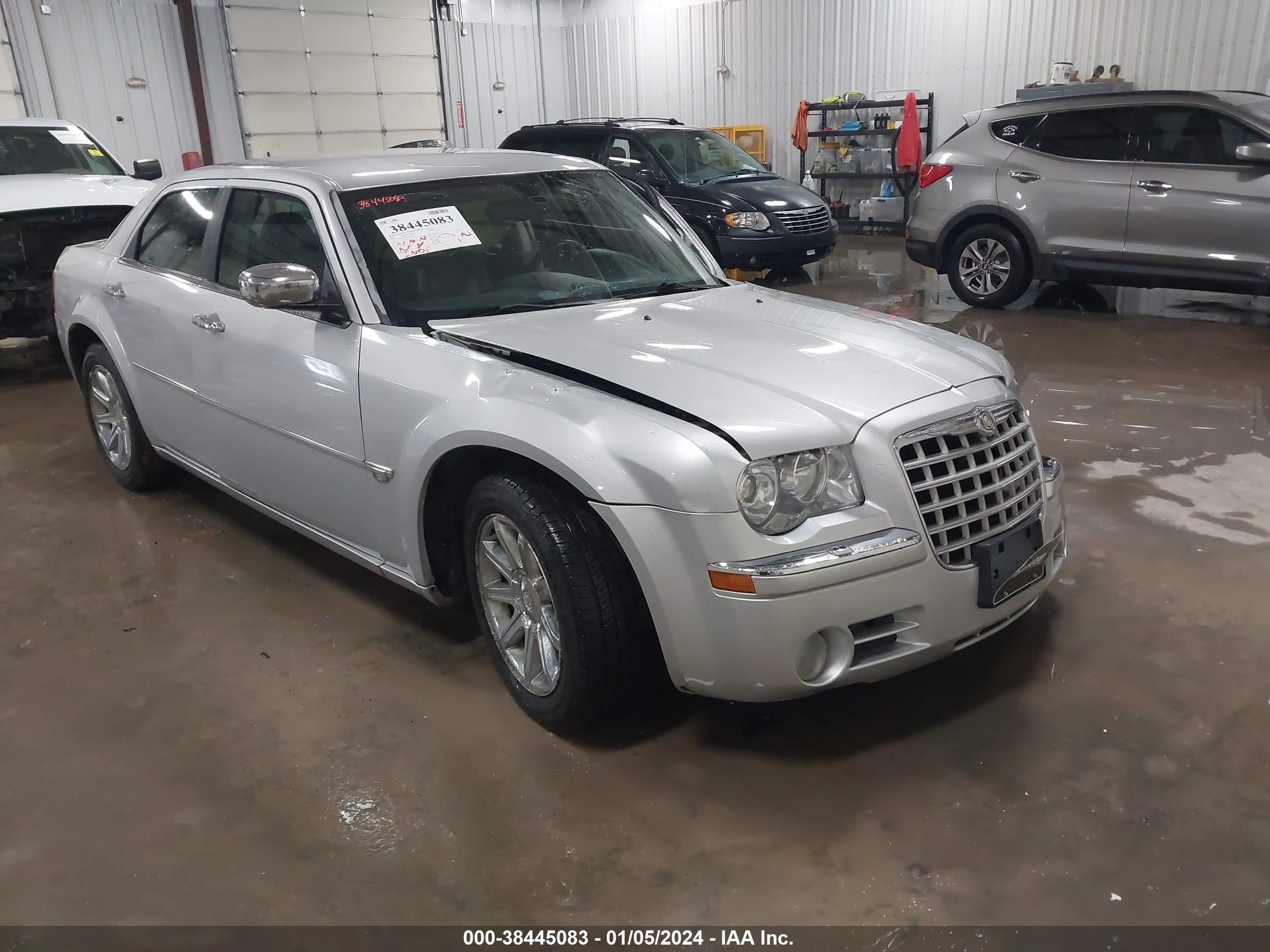 CHRYSLER 300C 2005 2c3aa63h95h173657