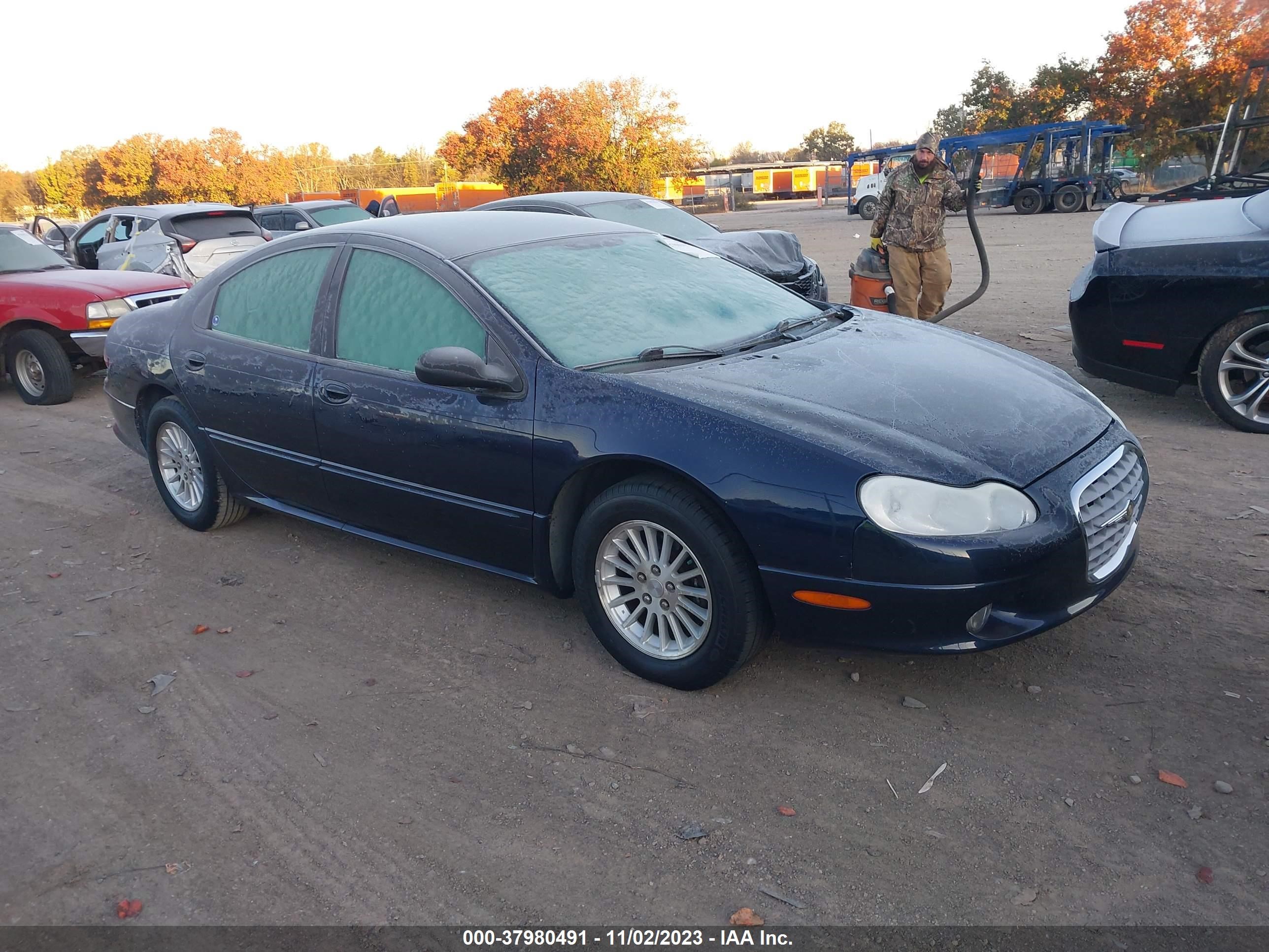 CHRYSLER CONCORDE 2002 2c3ad36mx2h270151