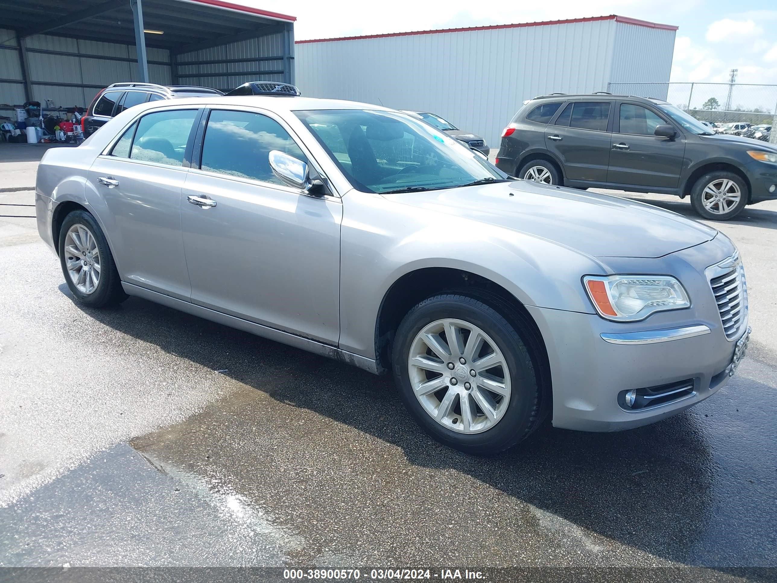 CHRYSLER 300 2011 2c3ca5cg1bh536197