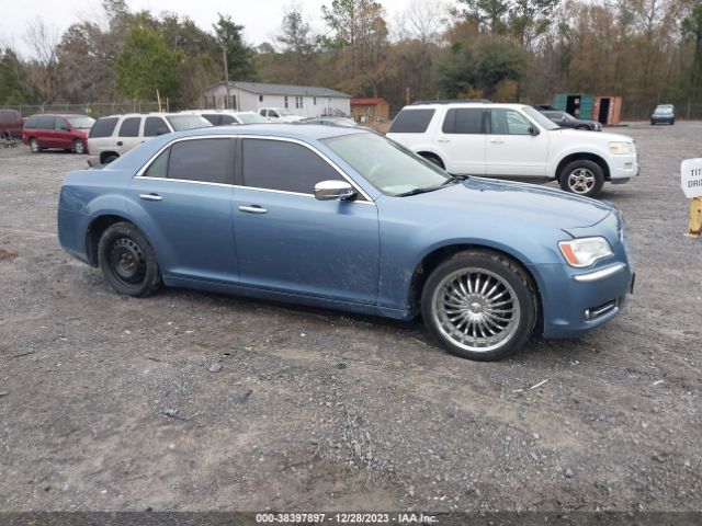 CHRYSLER 300 2011 2c3ca5cg2bh580189