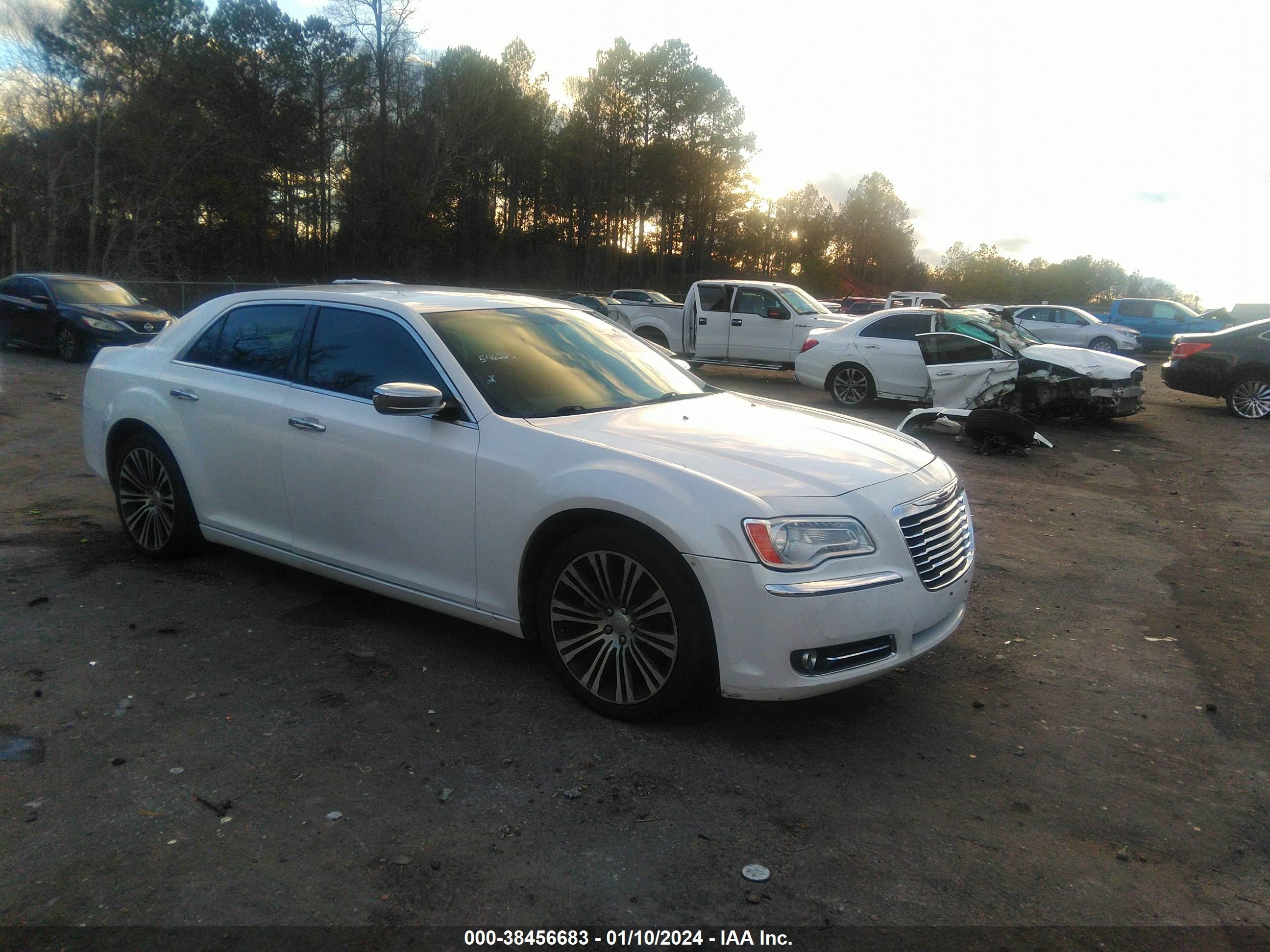 CHRYSLER 300 2011 2c3ca5cg4bh546223