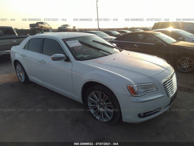 CHRYSLER 300 2011 2c3ca5cg4bh582557