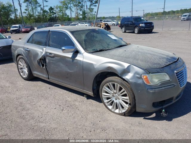 CHRYSLER 300C 2011 2c3ca6ct2bh518150