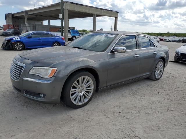 CHRYSLER 300 2011 2c3ca6ct2bh581121