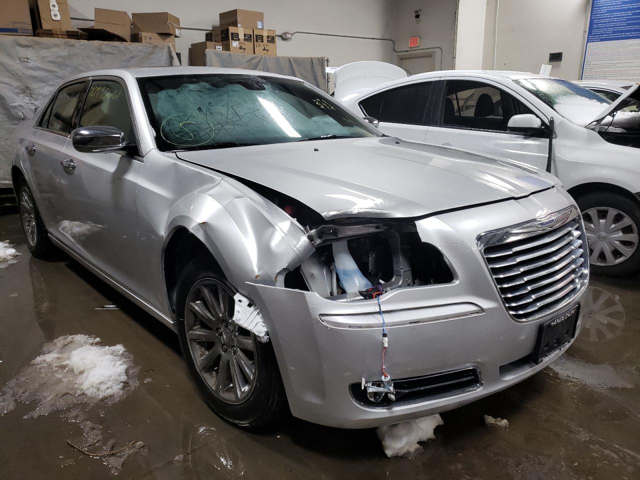 CHRYSLER 300 2011 2c3ca6ct3bh614448