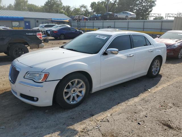 CHRYSLER 300C 2011 2c3ca6ct6bh598889